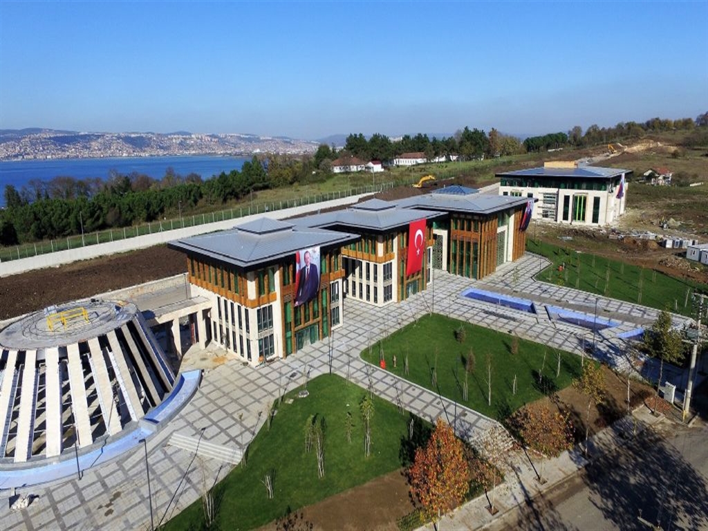 Başiskele Belediyesi'nde Şok Soruşturma ve Görevden Uzaklaştırma Kararları