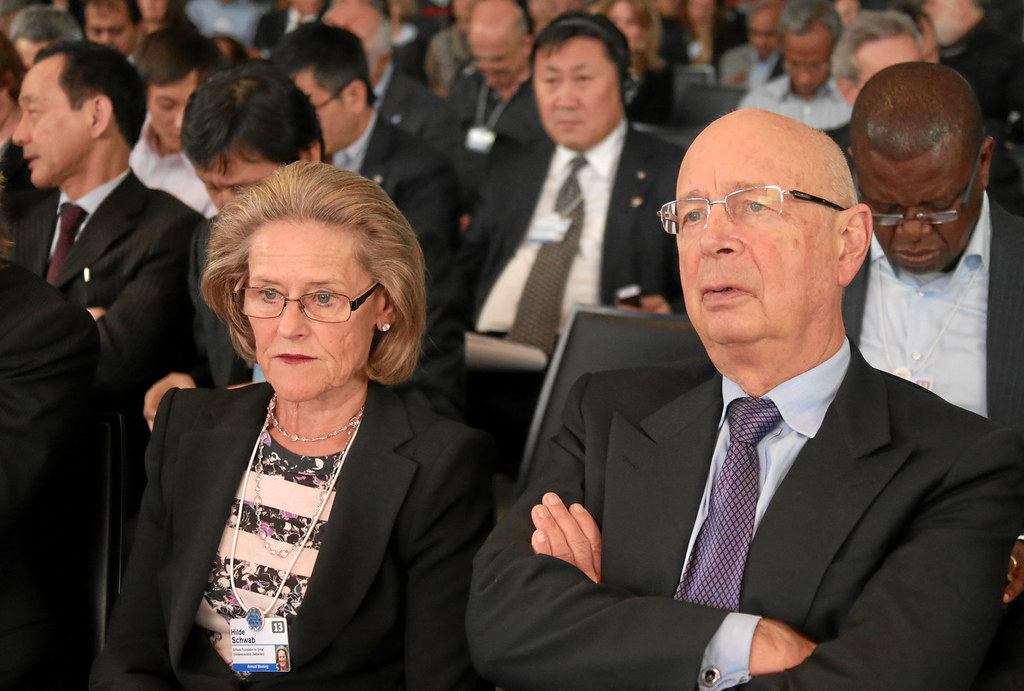 8417508910 b4fc99c2eb b