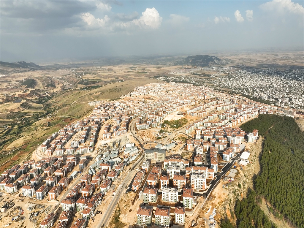 İndere Yeniden Canlanıyor: TOKİ ve Emlak Konut İşbirliğiyle Yeni Yaşam Alanları