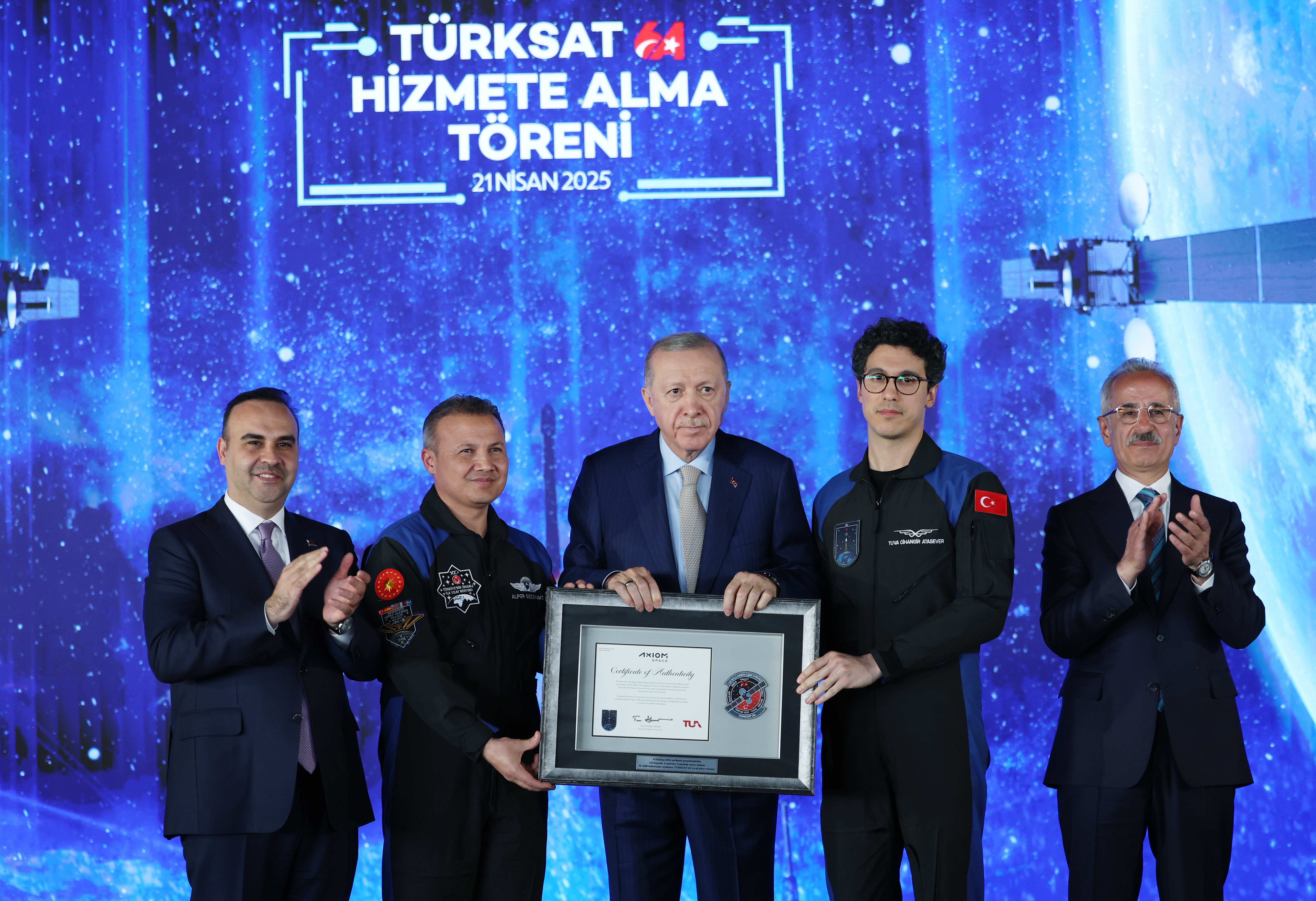 Erdoğan'dan Uzayda Türkiye'nin Güçlenişi ve Güncel Siyasi Durum Analizi