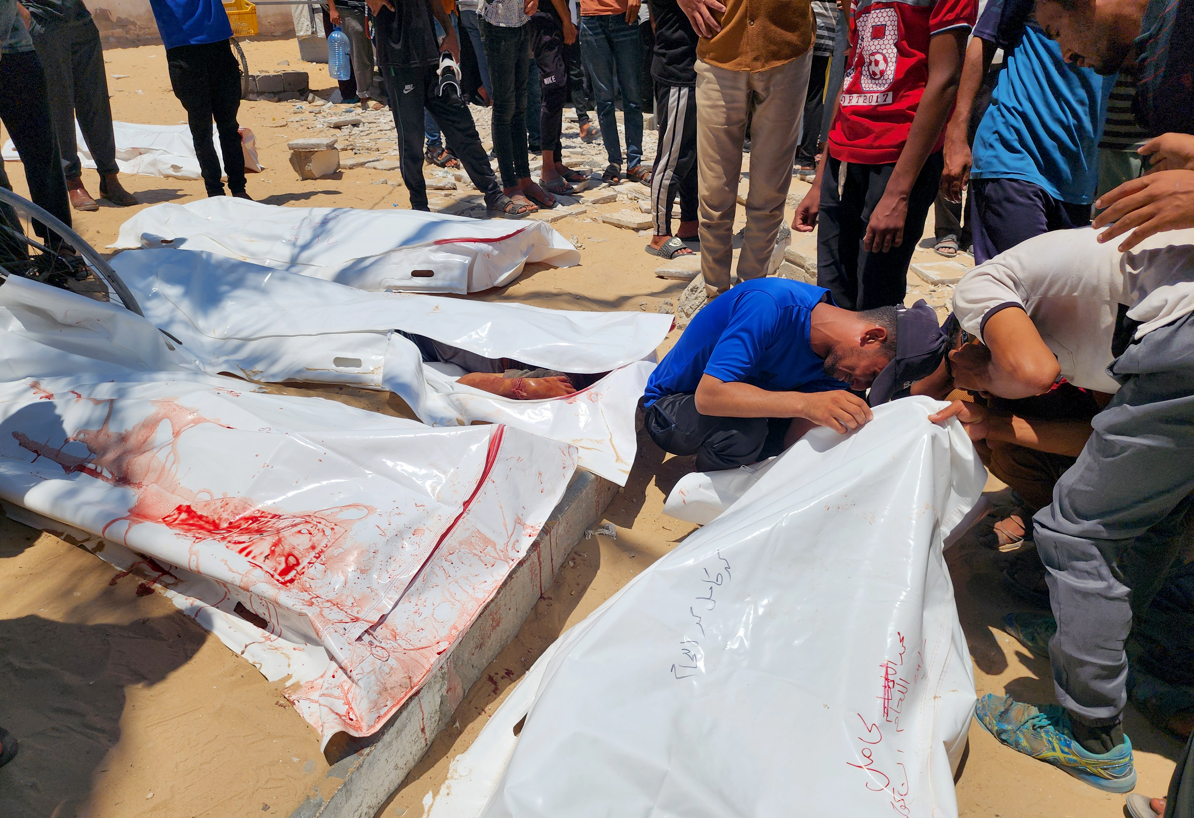 AA-20250624-38373385-38373370-ISRAILIN_GAZZEYE_YONELIK_SALDIRILARI_SURUYOR