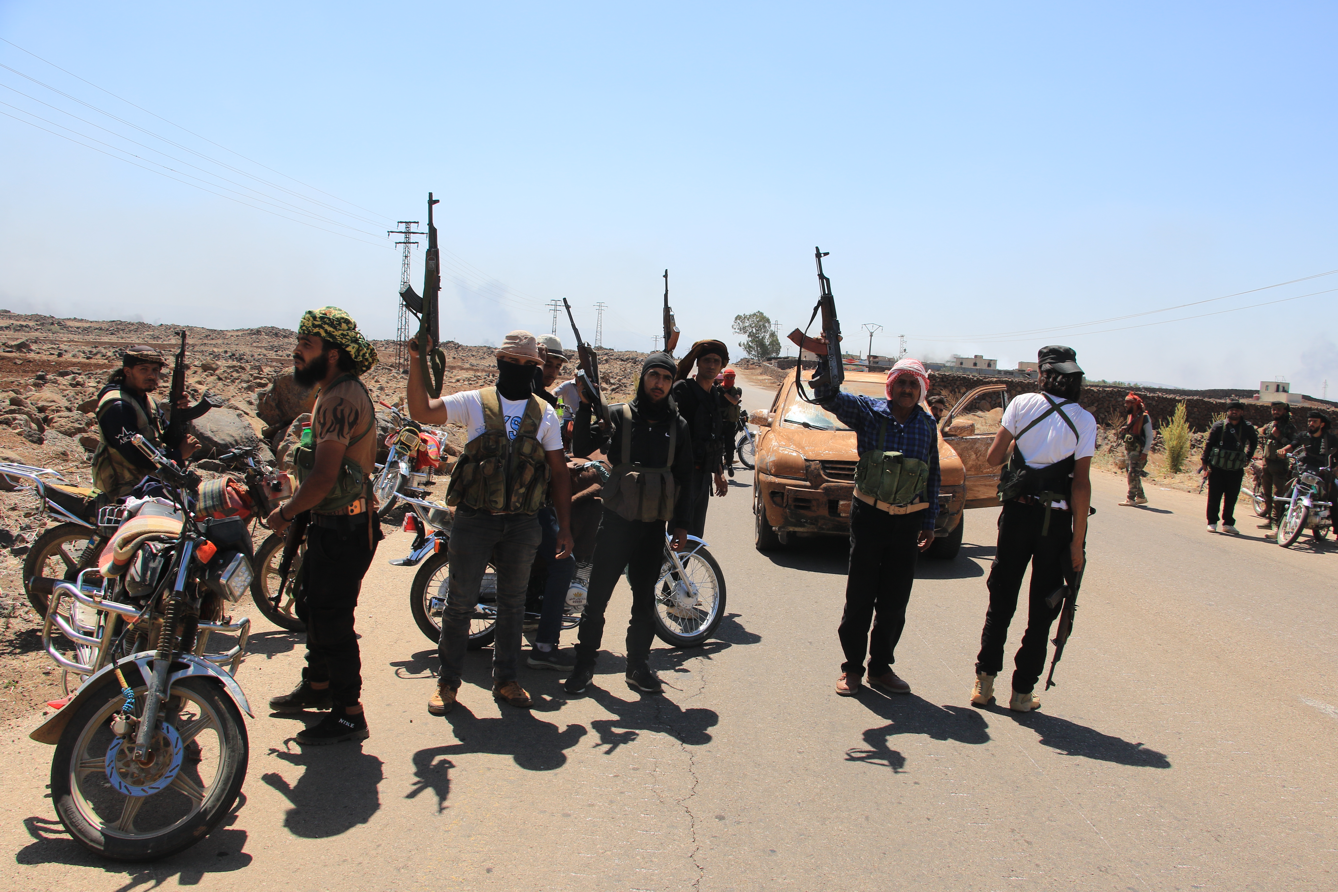 AA-20250718-38594557-38594553-SUVEYDADA_CATISMALAR_KENT_MERKEZININ_BATI_GIRISINDE_YOGUNLASTI