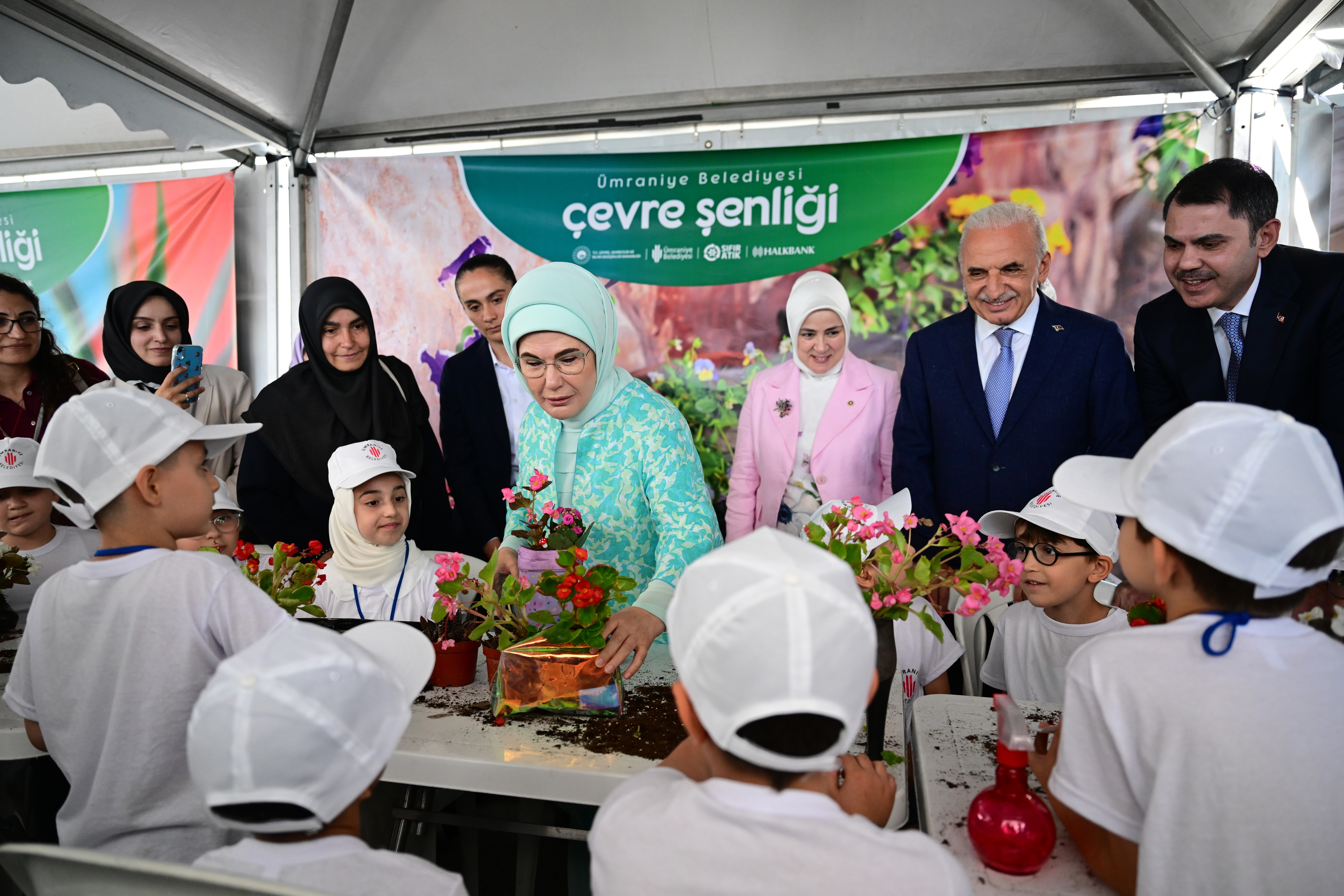 İnsan Odaklı Yaklaşımlar ve Uygulamalar