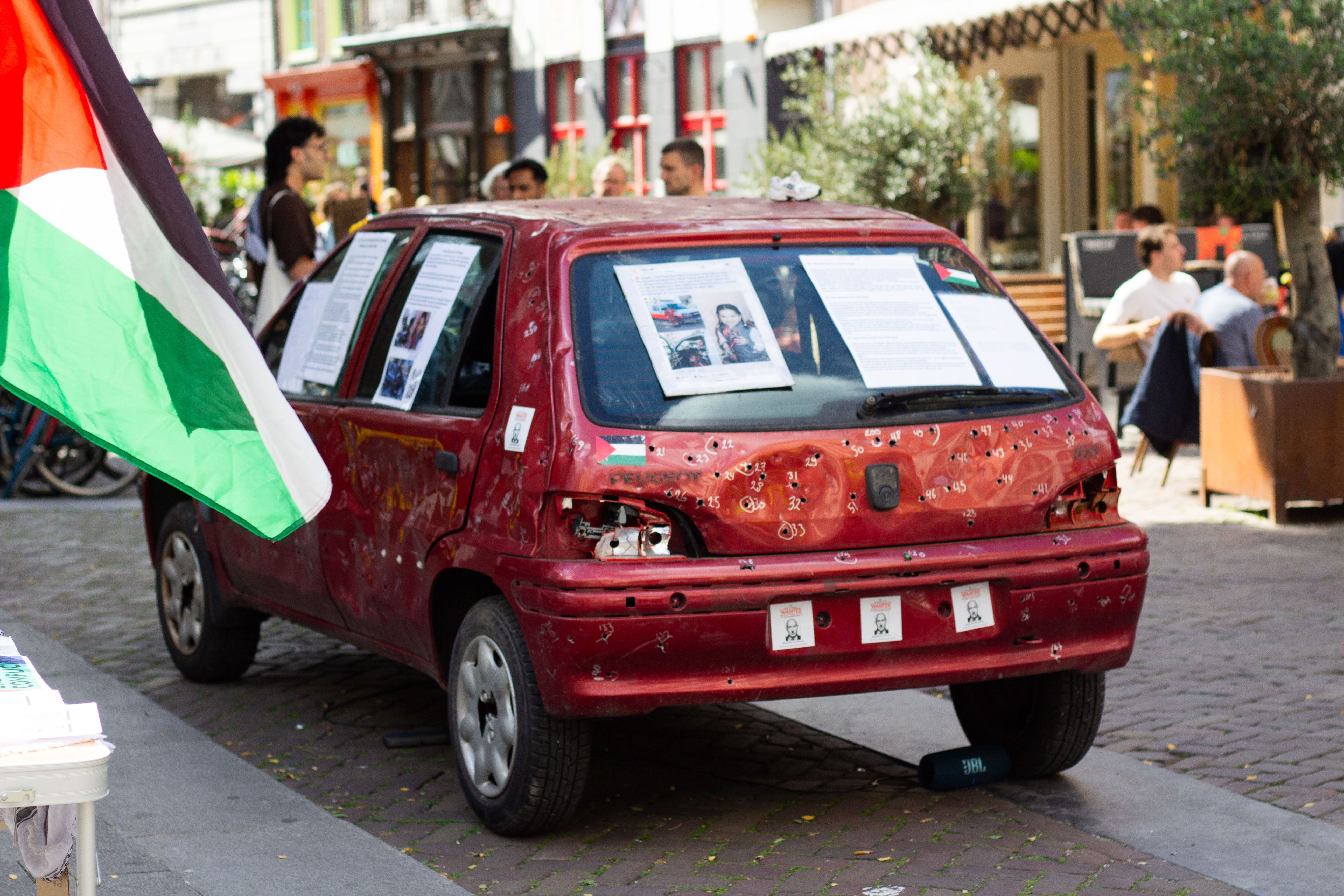 AA-20250830-38969815-38969801-HOLLANDADA_TEMSILI_OLARAK_FILISTINLI_HINDIN_ICINDEYKEN_ISRAIL_TARAFINDAN_OLDURULDUGU_ARAC_SERGILENDI