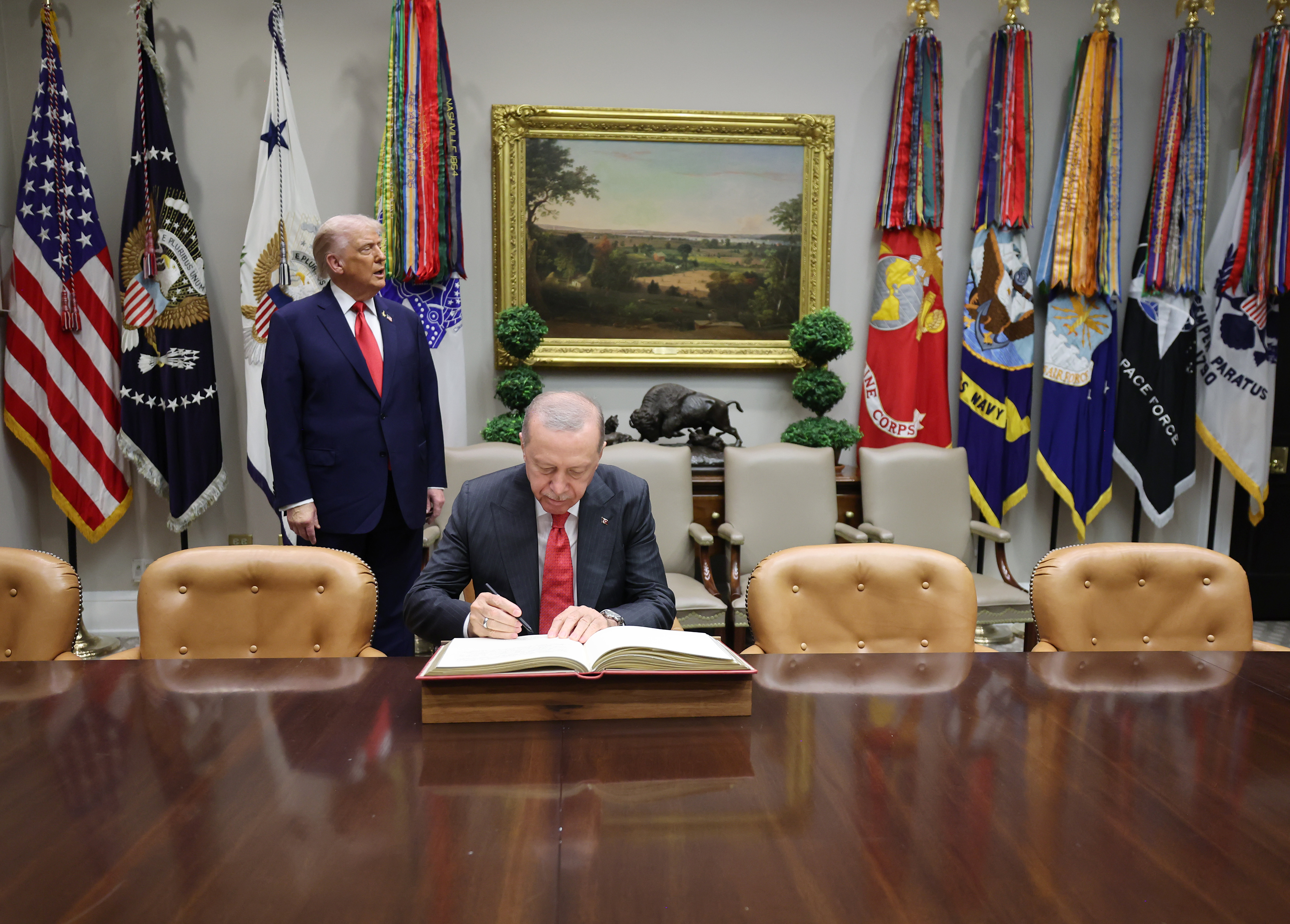 AA-20250925-39226634-39226630-CUMHURBASKANI_ERDOGAN_ILE_ABD_BASKANI_TRUMP_GORUSMESI (1)