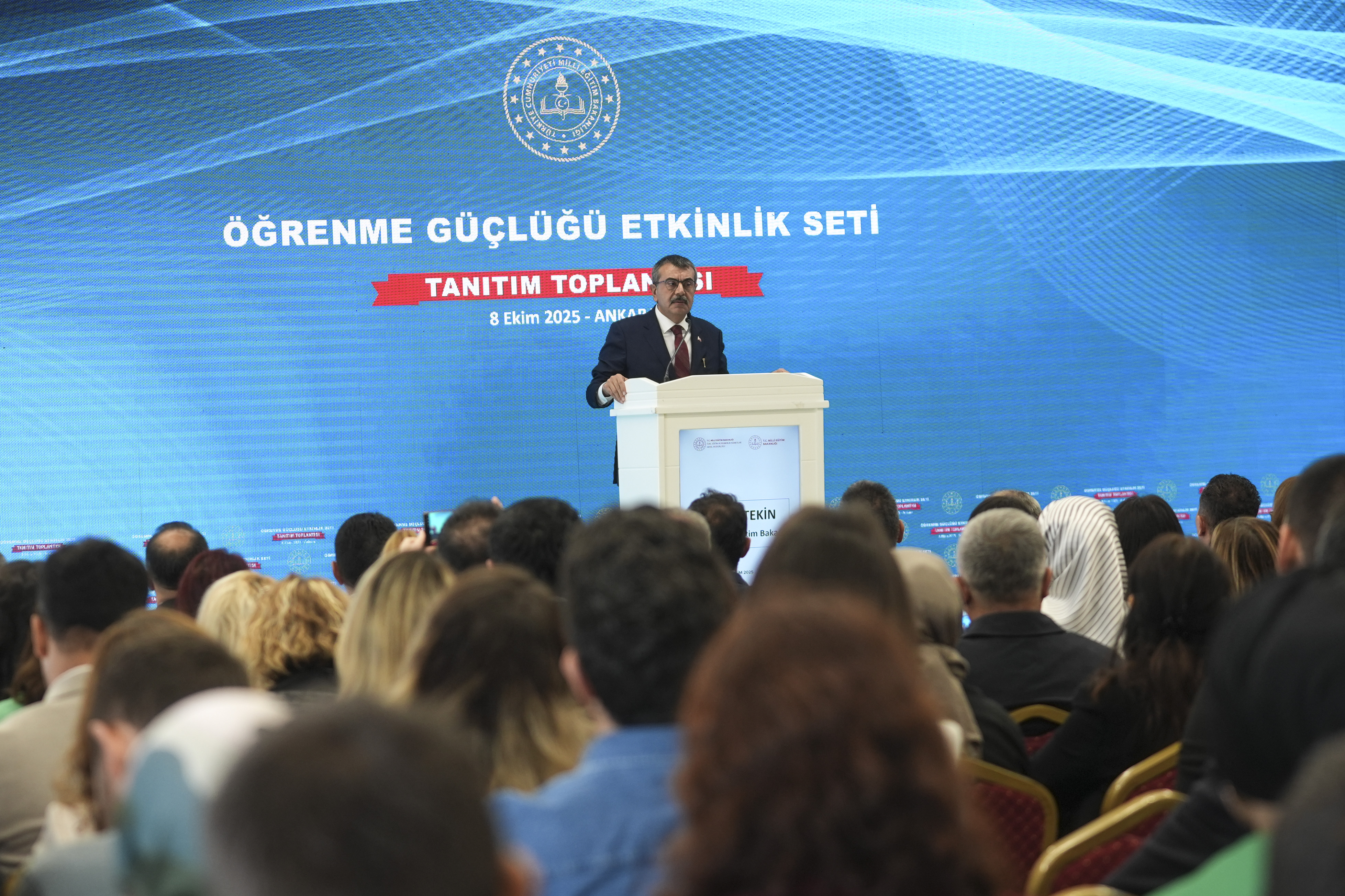 AA-20251008-39347487-39347486-BAKAN_TEKIN_OGRENME_GUCLUGU_ETKINLIK_SETI_TANITIM_TOPLANTISINDA_KONUSTU (1)