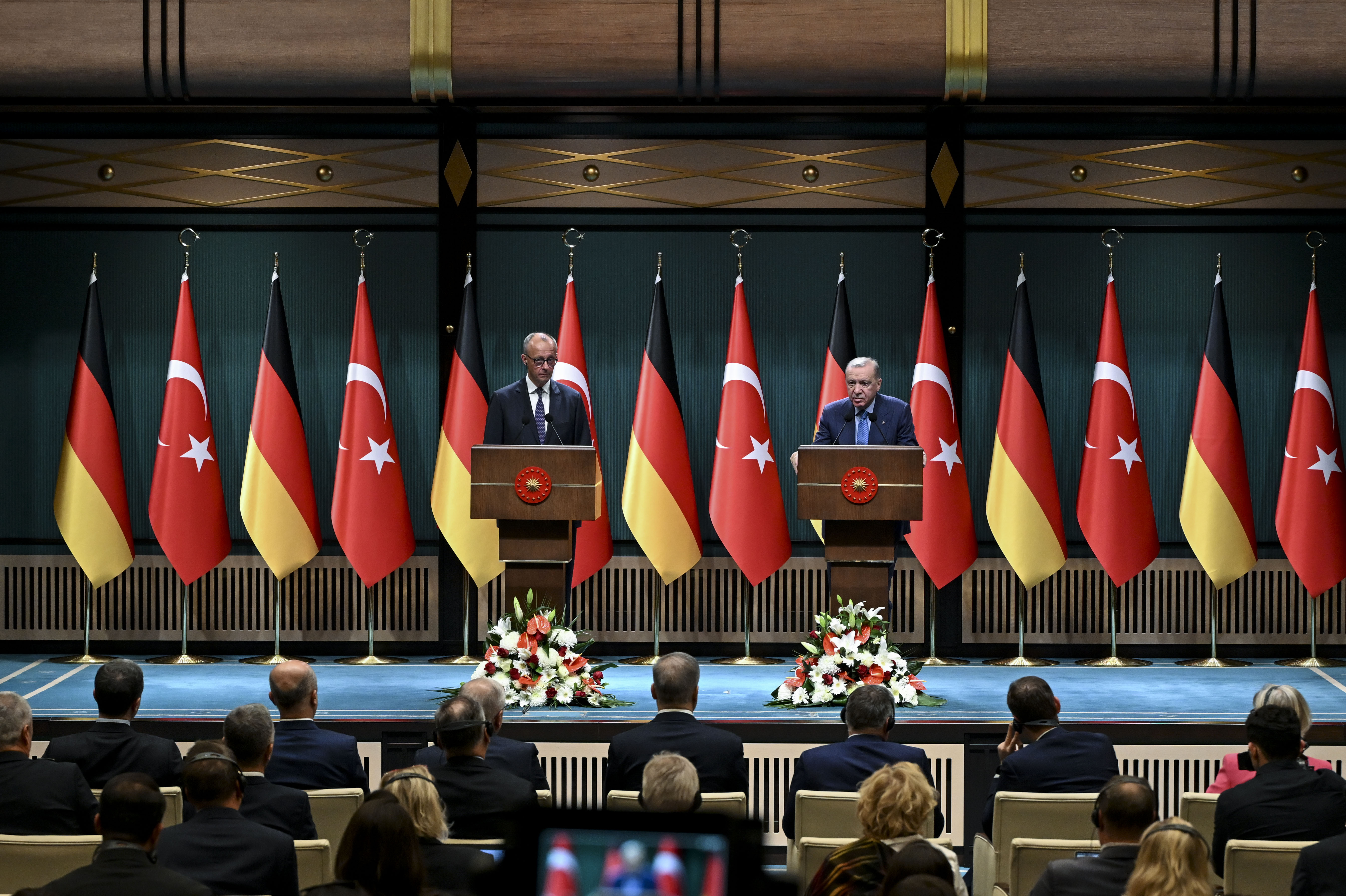 AA-20251030-39568904-39568896-CUMHURBASKANI_ERDOGAN_VE_ALMANYA_BASBAKANI_MERZ_ORTAK_BASIN_TOPLANTISI_DUZENLEDI