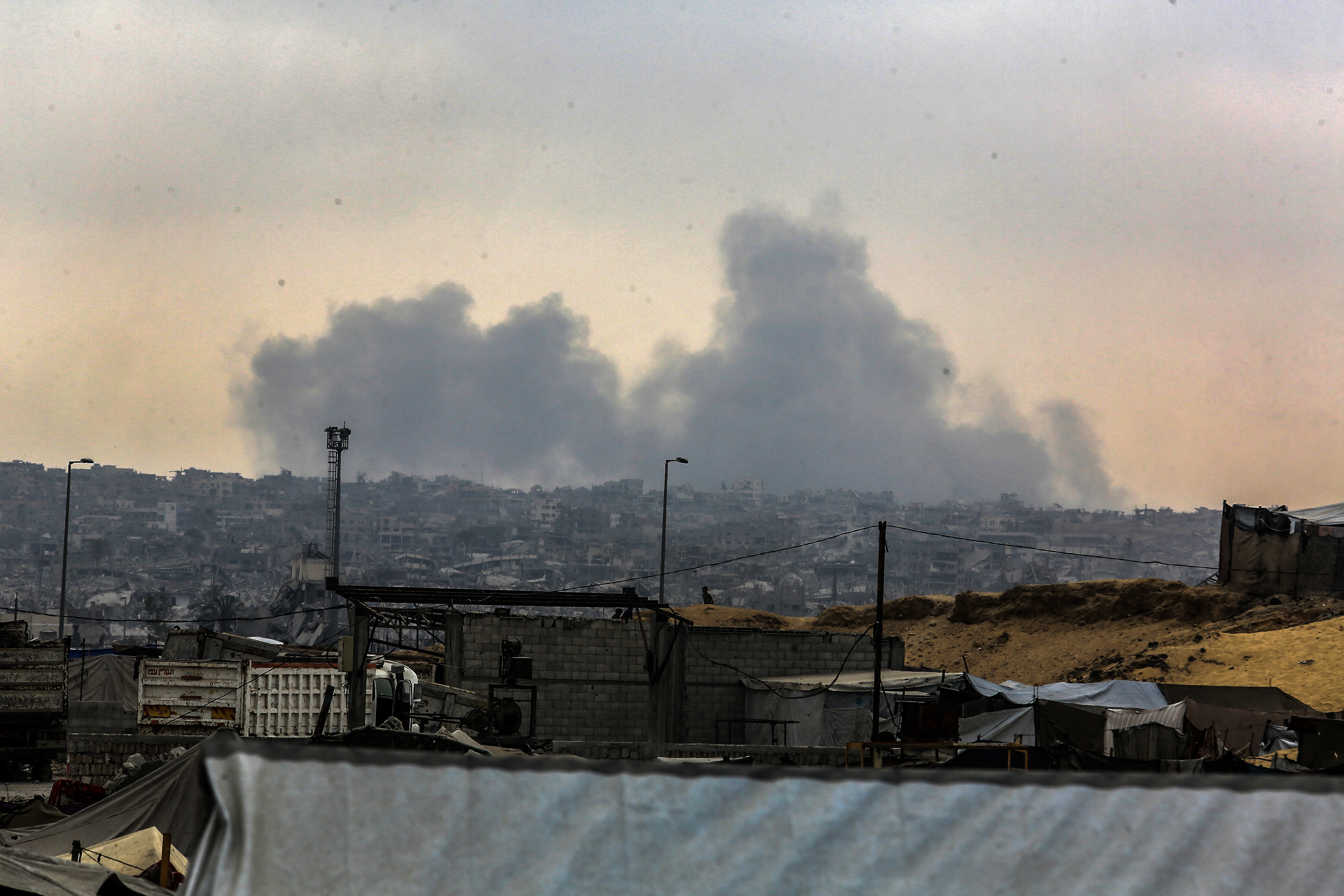 AA-20251106-39634373-39634365-ISRAILIN_GAZZEYE_SALDIRILARI_ATESKES_ANLASMASINA_RAGMEN_SURUYOR