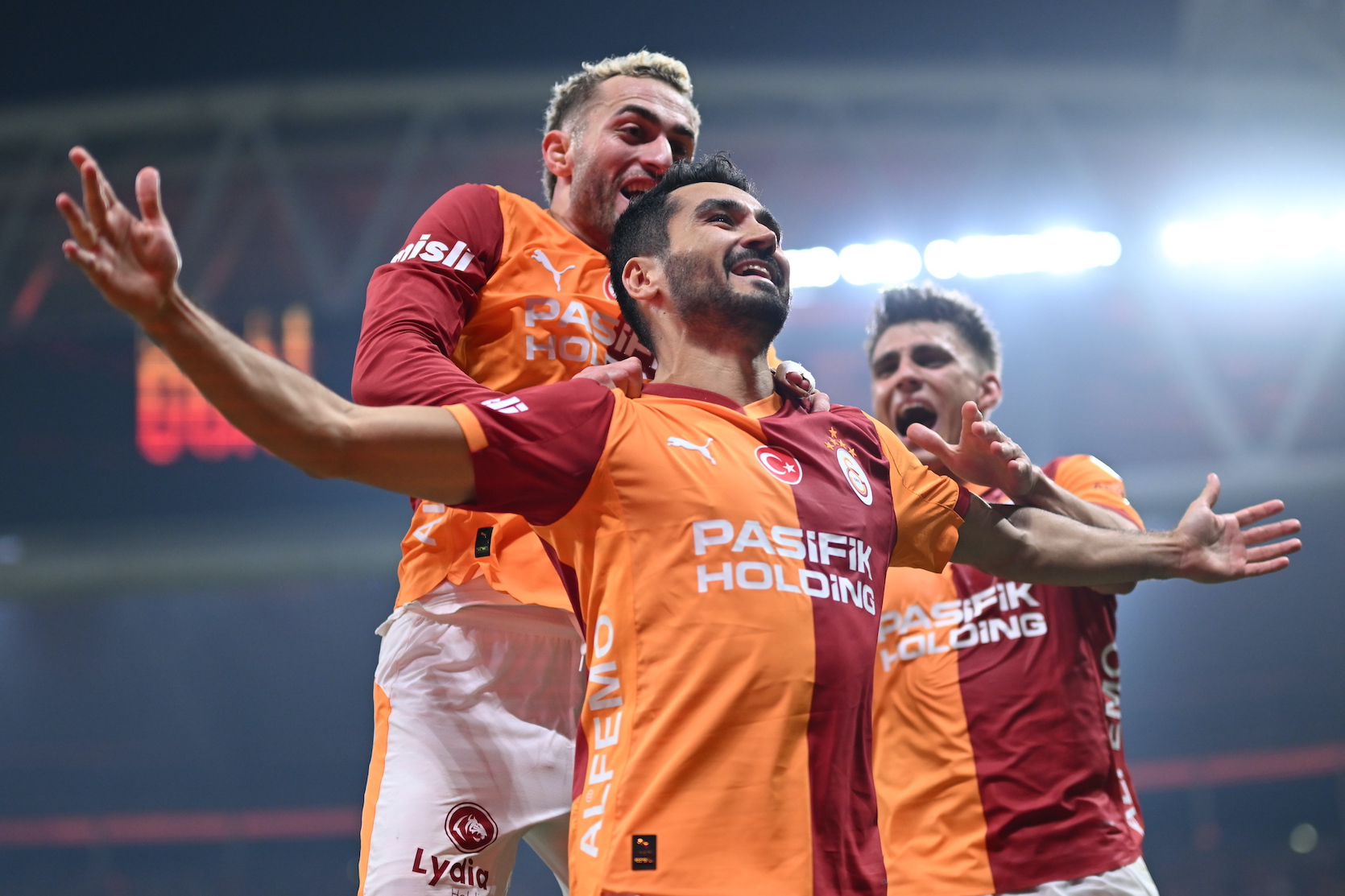 AA-20251122-39779342-39779336-GALATASARAY_GENCLERBIRLIGI