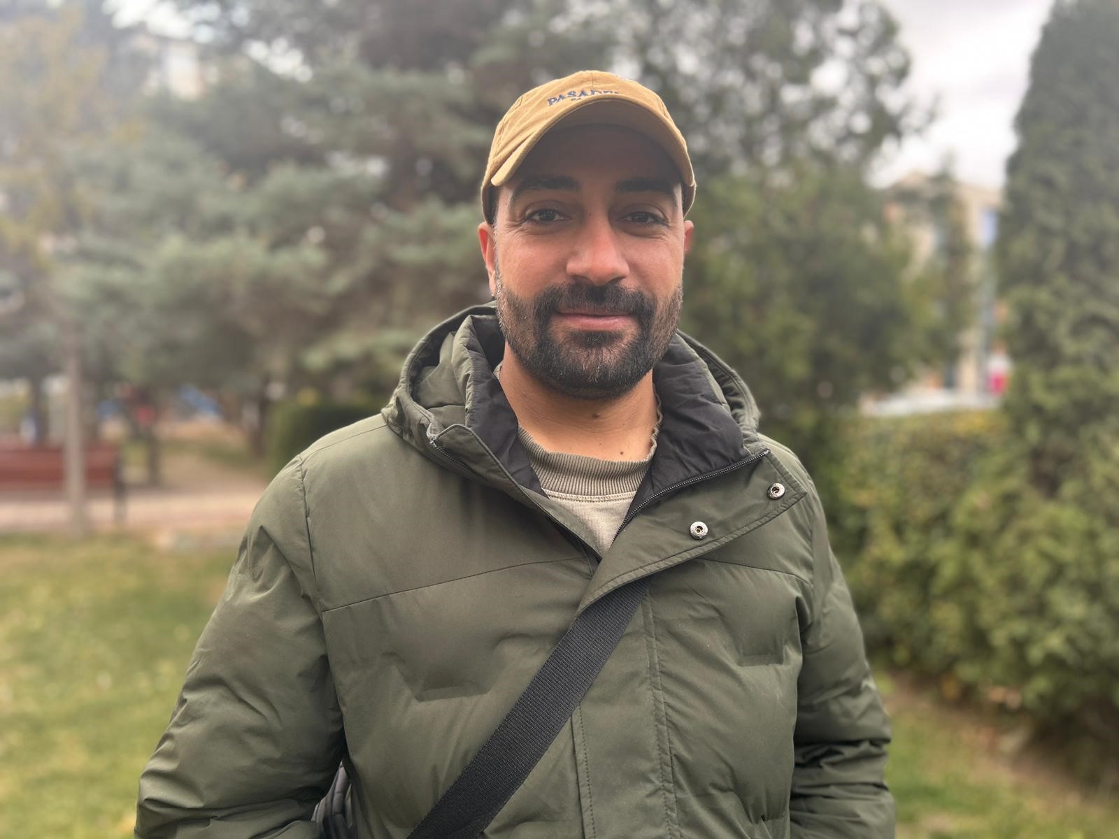 Van Kalesi Sazlıklarında Beyaz Köpek Faransız Bir Kediyi Andırdı: Fotoğrafçıya Göre Sürpriz Av