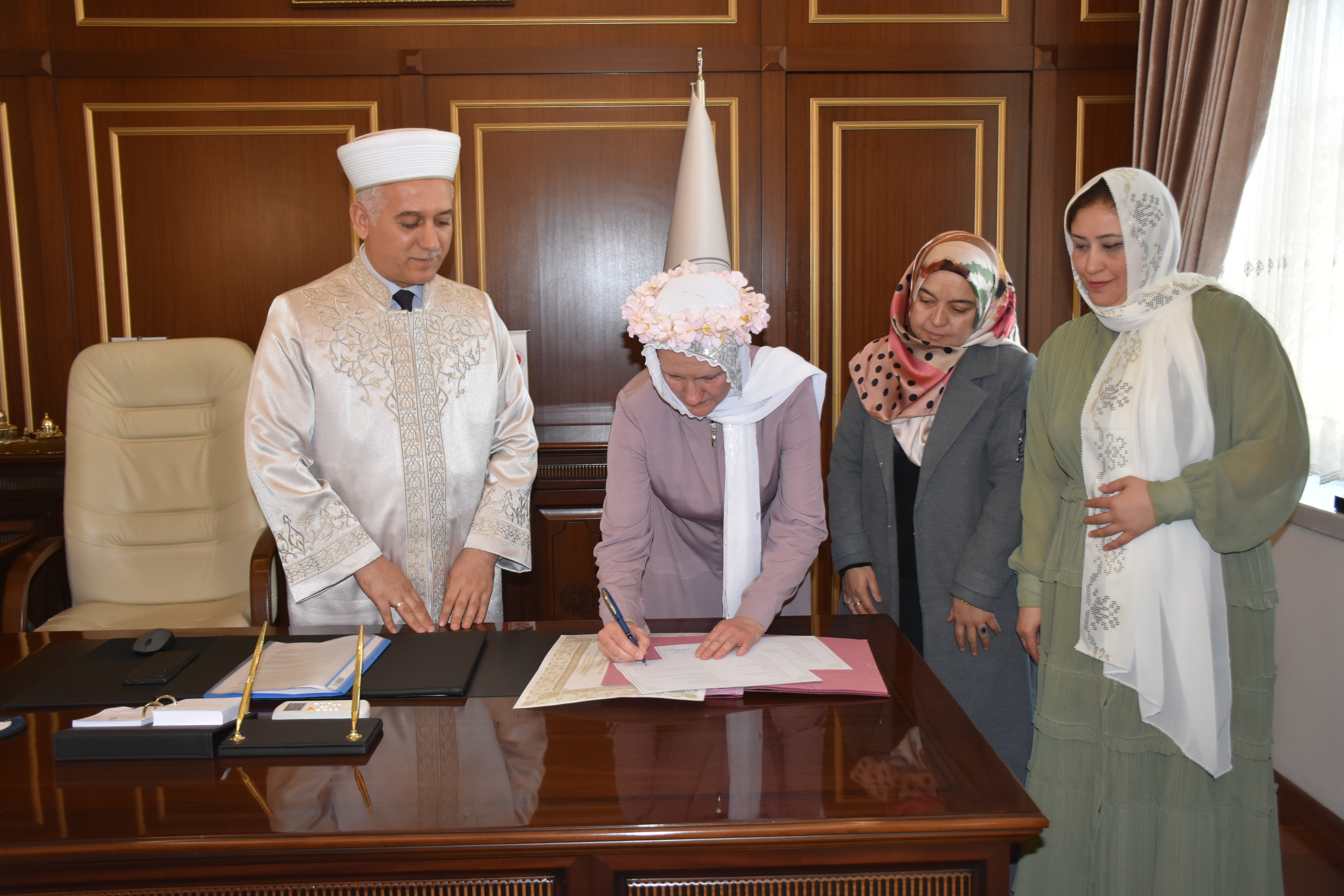 İnci: Alman Kadın, Şahinbey'de Kur'anla Yeni Bir Hayata Başladı