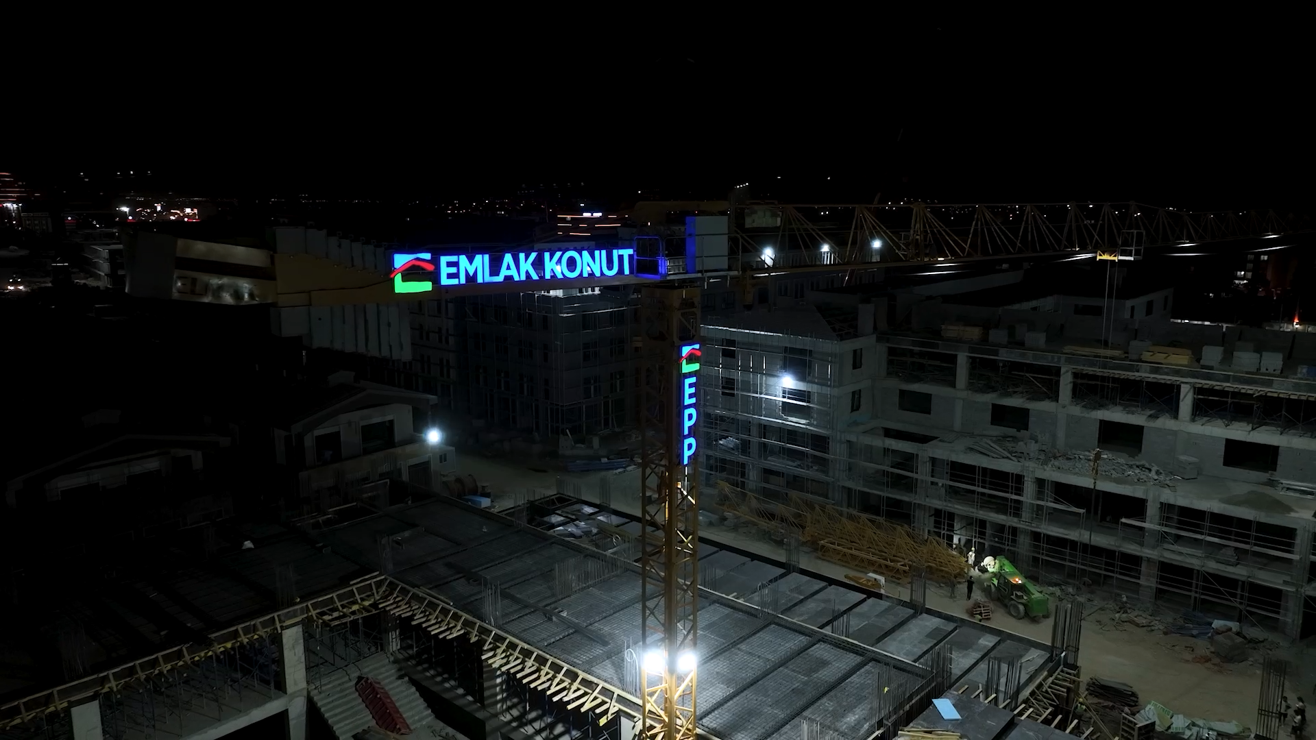 Bak_rc_lar C_ars__s_ Fotog_raflar_MALATYA BAKIRCILAR C_ARS_ISI FOTOG_RAFLAR 0_49_27.Still005