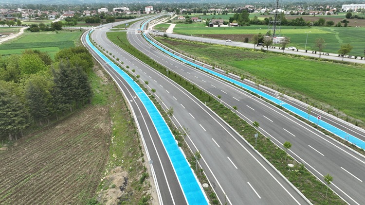 Burak Yilmaz_2025_kasim_New folder (8)_WhatsApp-Image-2025-11-11-at-14.42.52