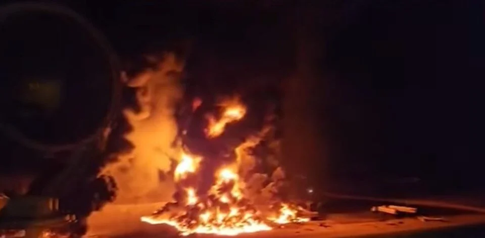 DV0fHZol_EuROa9C_0cuJA