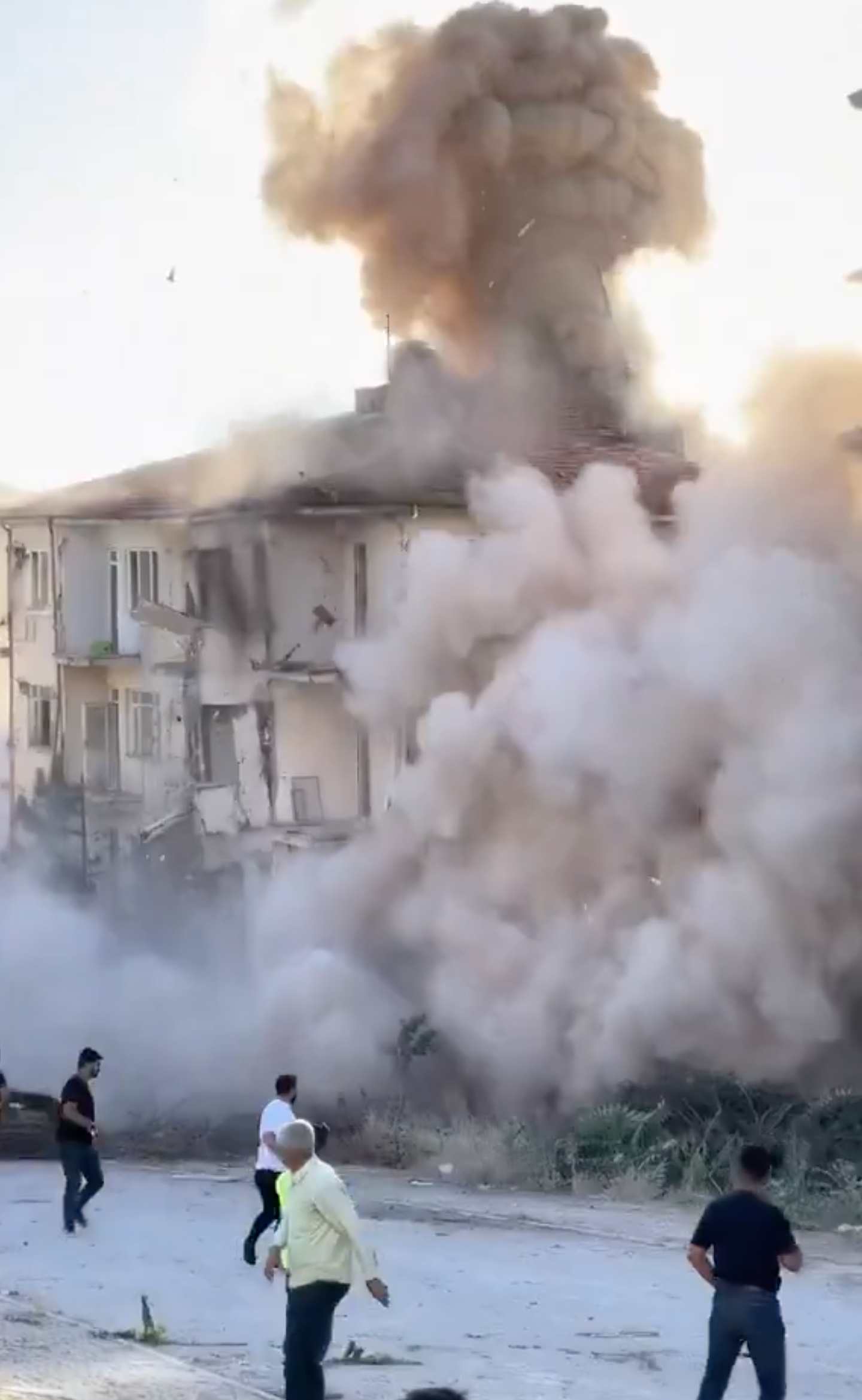 Ekran Resmi 2026-03-10 21.49.32