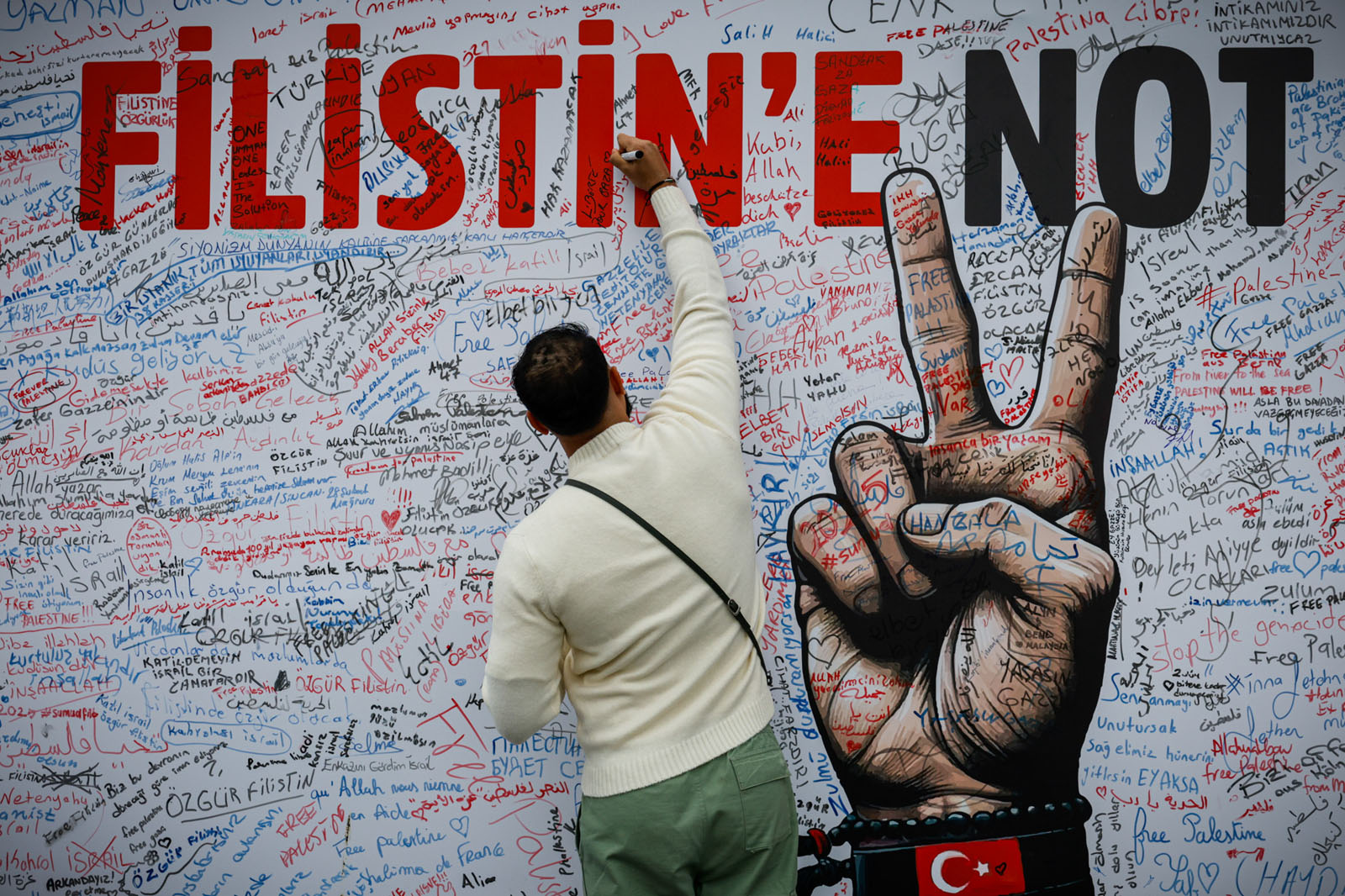 Eminönü'nde Gazze için özgürlük nöbeti (16)