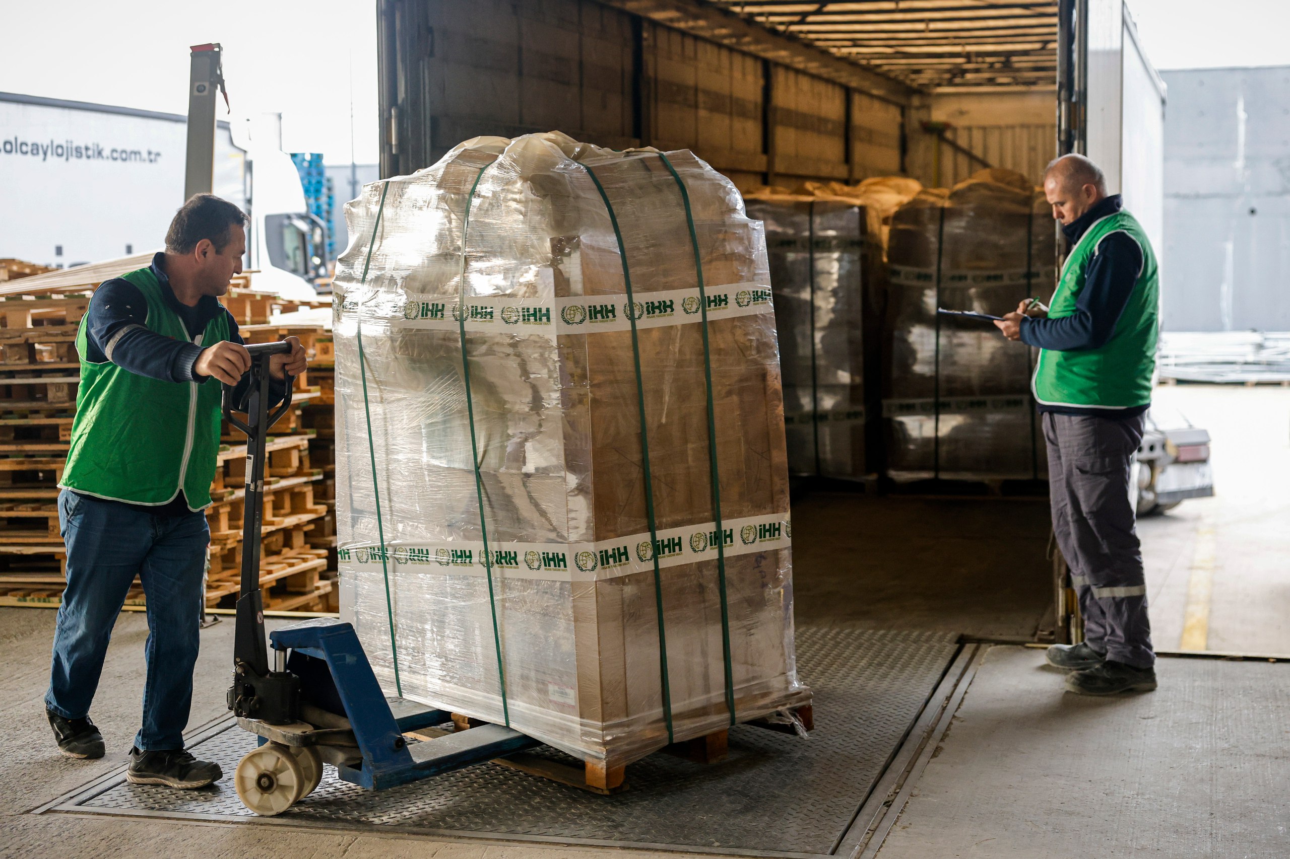 İHH'dan Sudan'a 13 TIR'lık insani yardım 4