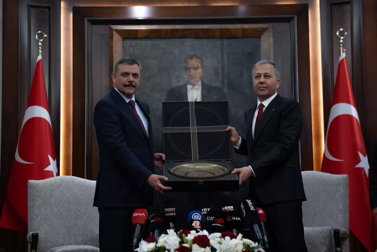 ImwcH_1770809094_0738