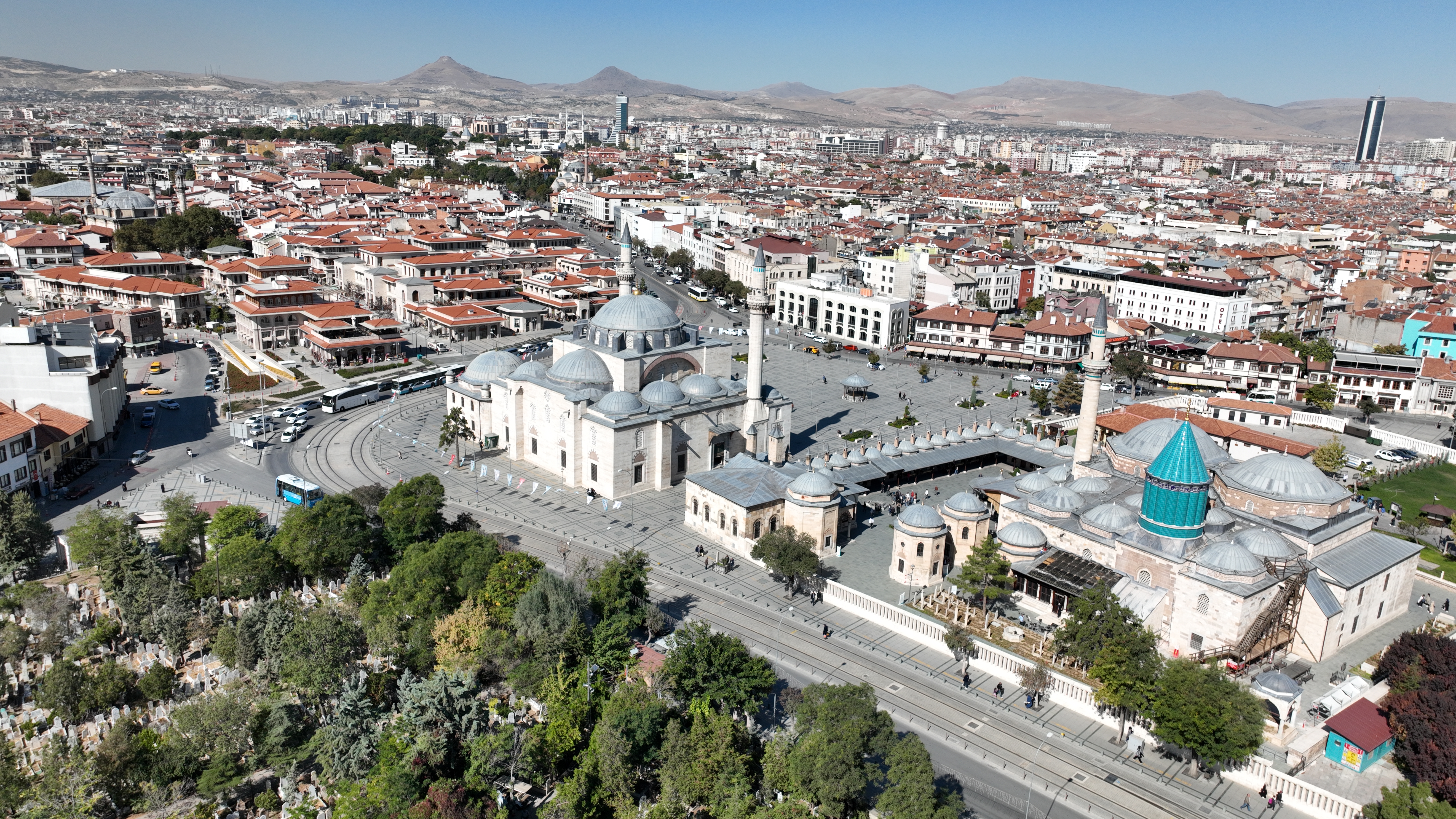 Mevlana Meydanı.JPG (1)