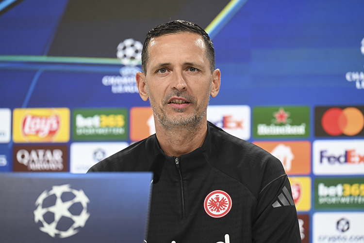 Canlı Gölge Oyunu: Eintracht Frankfurt’un Şampiyonlar Ligi Heyecanı ve Galatasaray Maçı Öncesi Konuşmalar