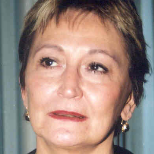 Ünlü Yazar Pınar Kür'ün Vefatı ve Eserleri