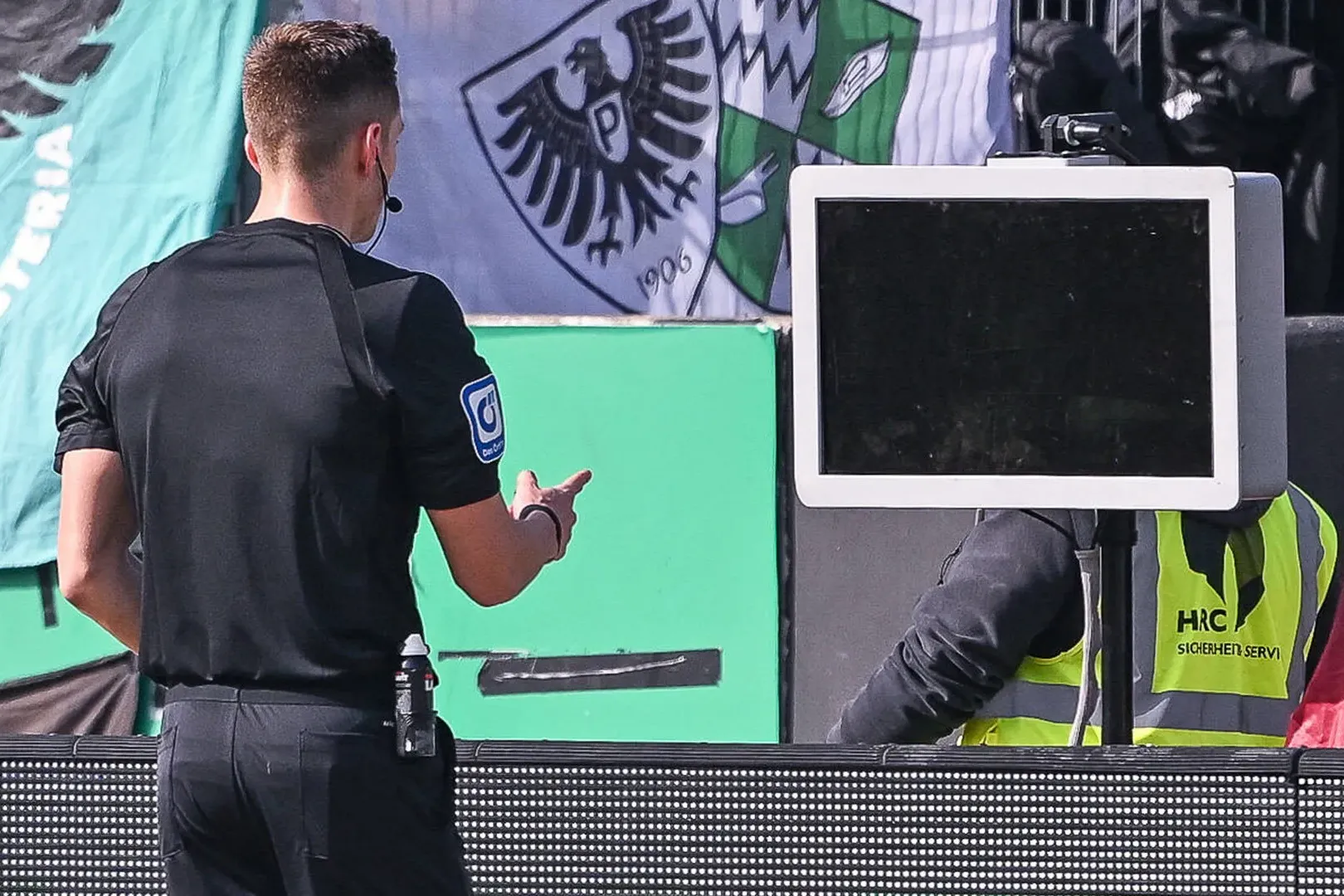 RAS-OFF-PLATFORM-VAR-UNPLUGGED_5edf20