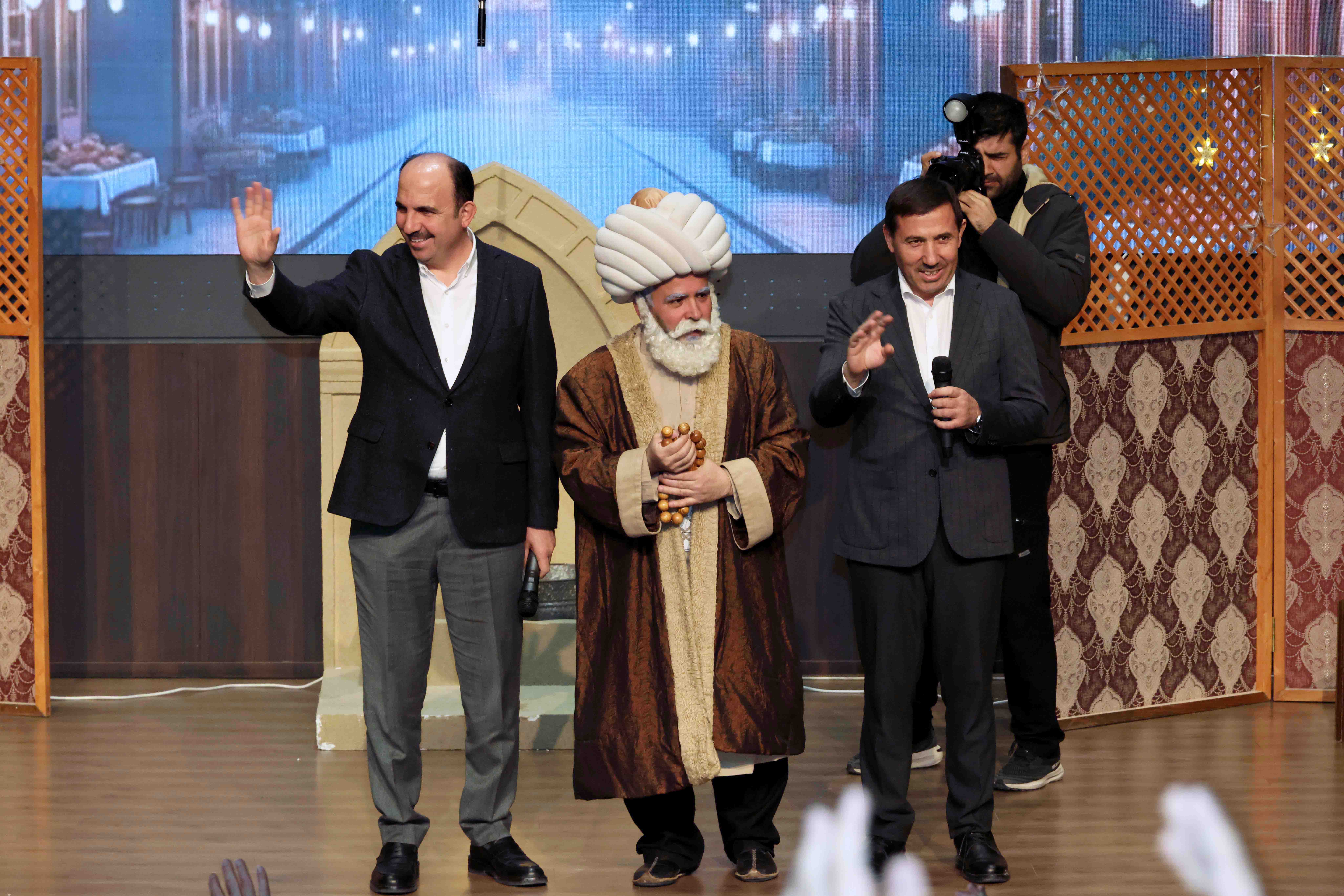 TİYATRO BAŞKANLAR (2)