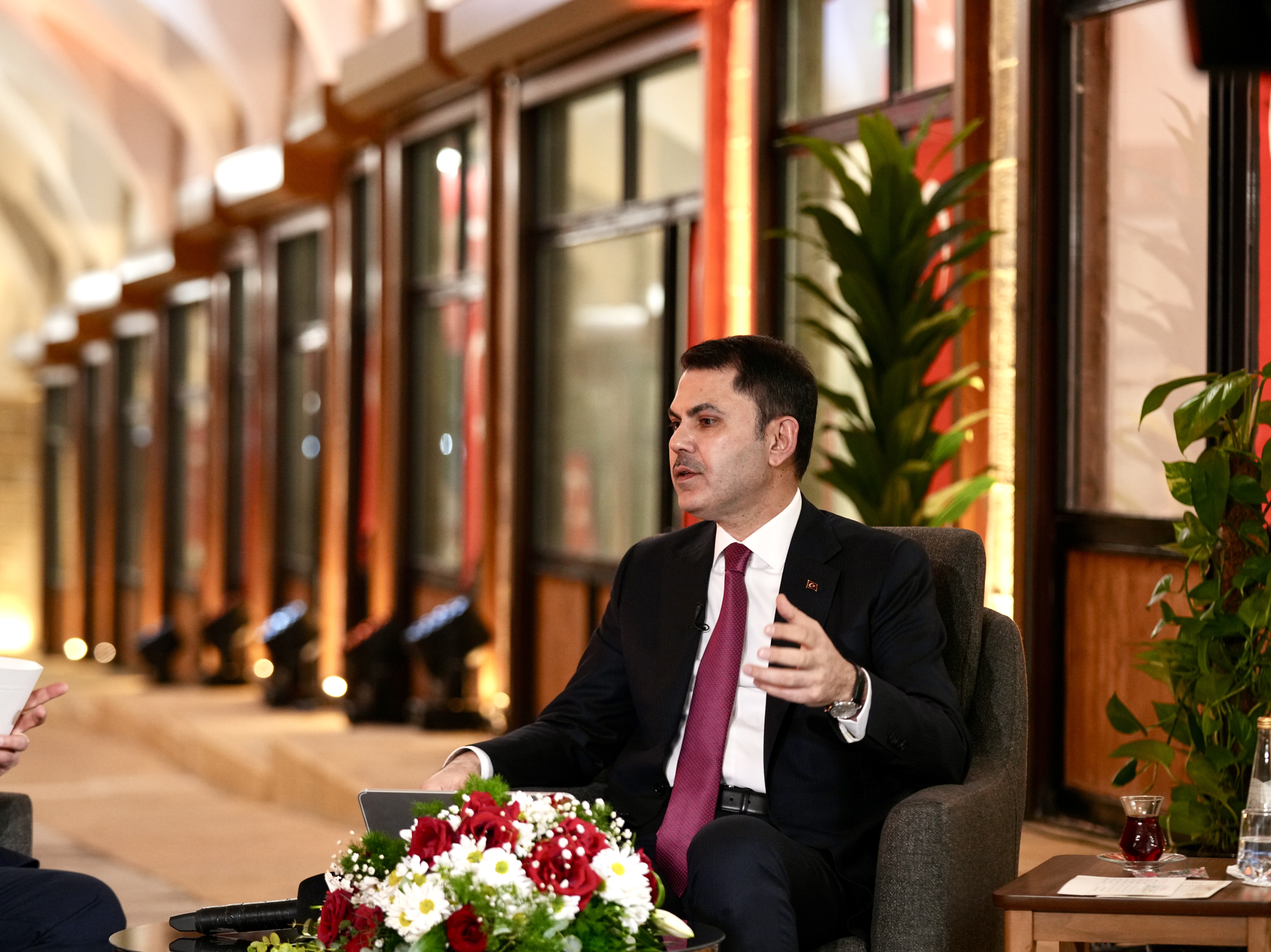 TV100 CANLI YAYINI (2)