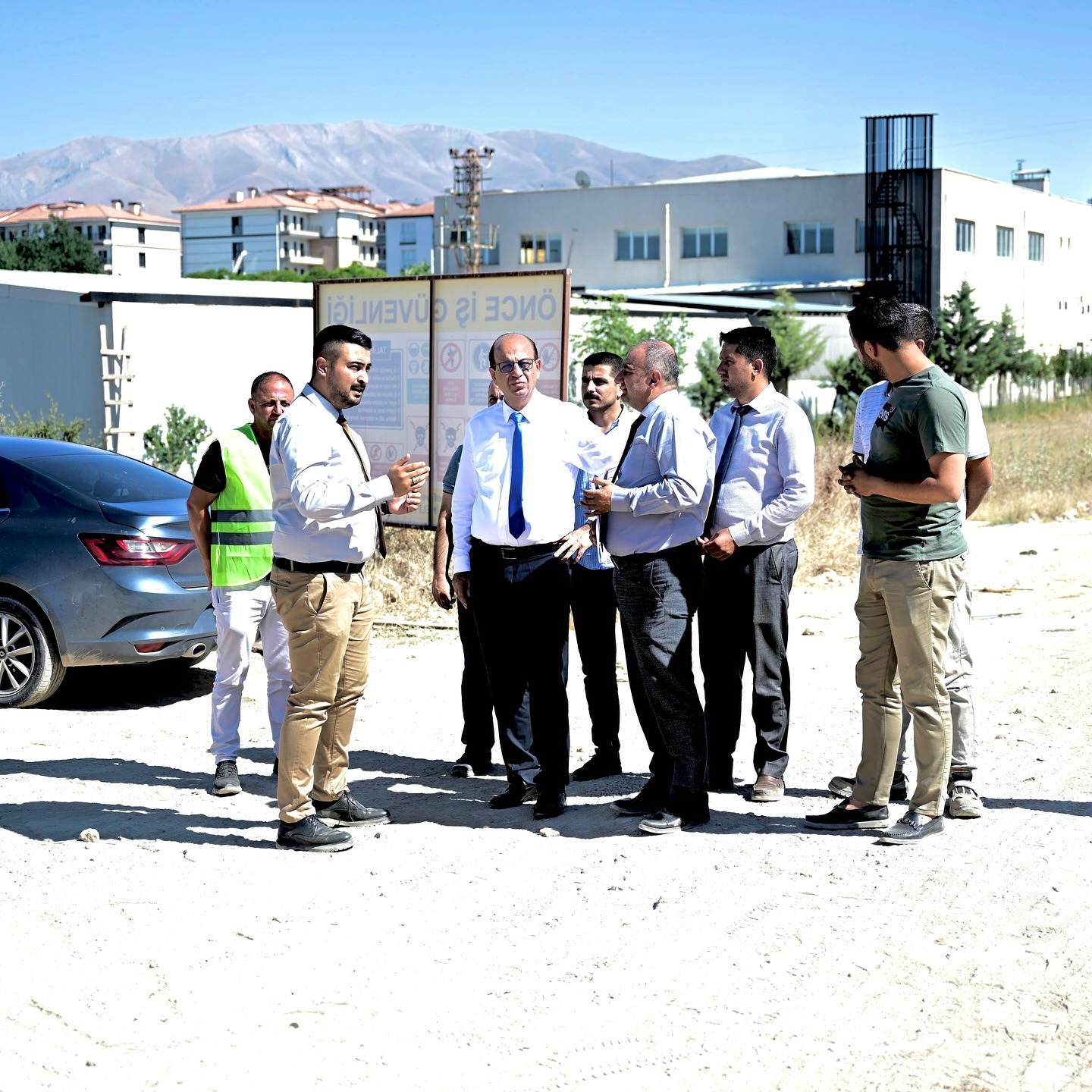Yeşilyurt Belediyesi Trafik Akışını Kolaylaştırmak İçin Yeni Alternatif Yollar Açıyor