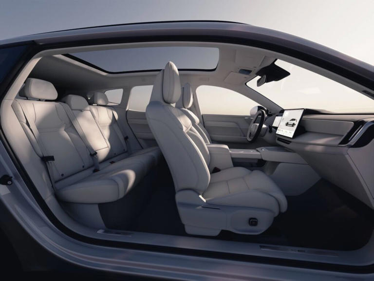 WhatsApp Image 2025-09-01 at 11.31.52 (1)