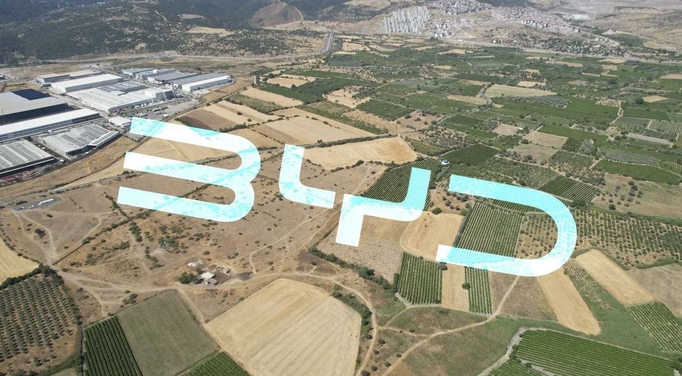 WhatsApp Image 2025-09-15 at 15.16.39 (1)