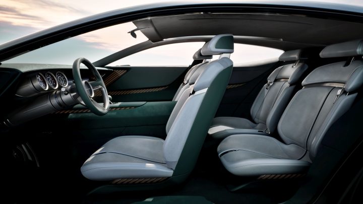 WhatsApp Image 2025-11-02 at 11.28.33 (1)