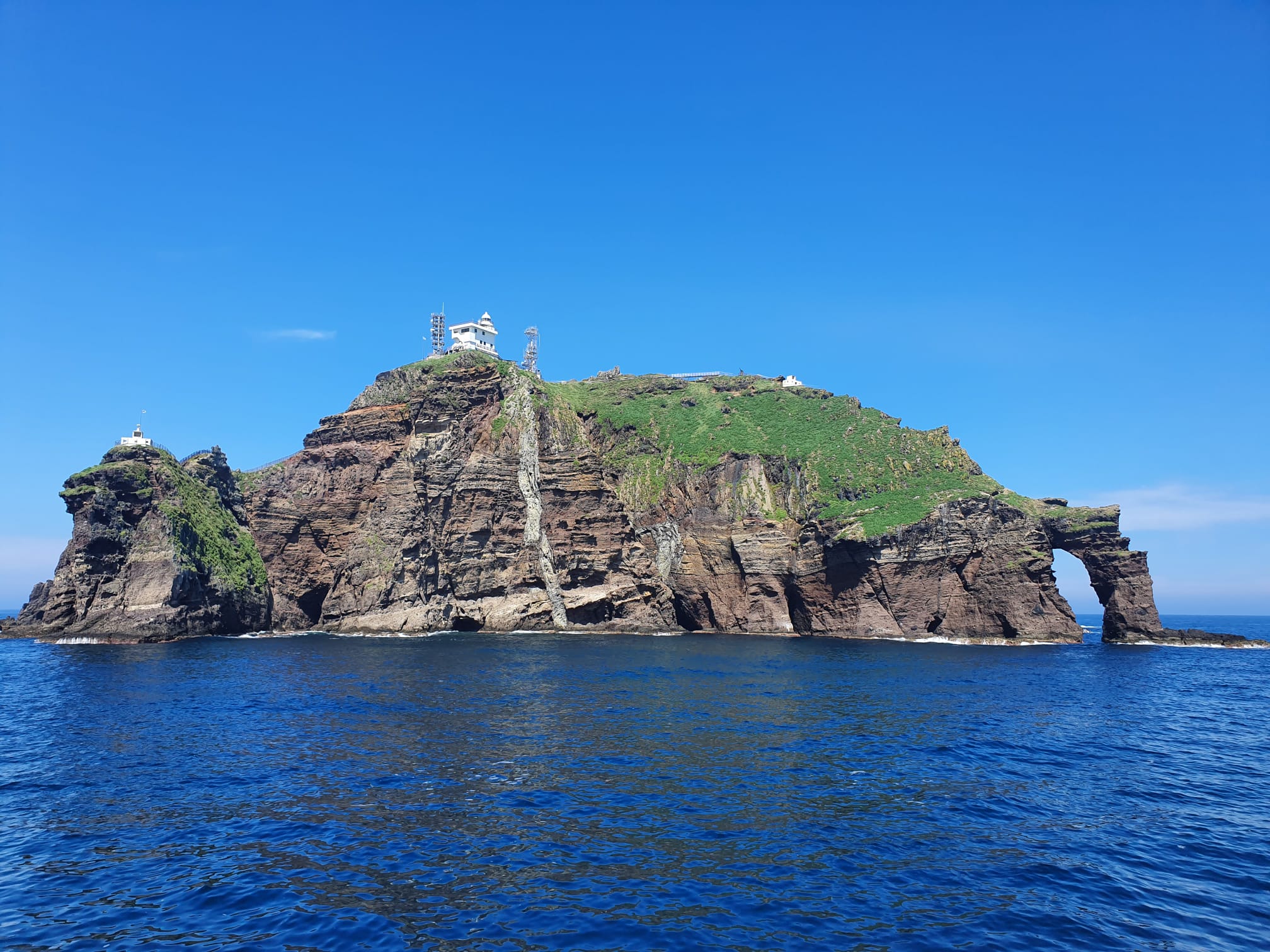 WhatsApp Image 2025-11-11 at 15.41.21 (2)