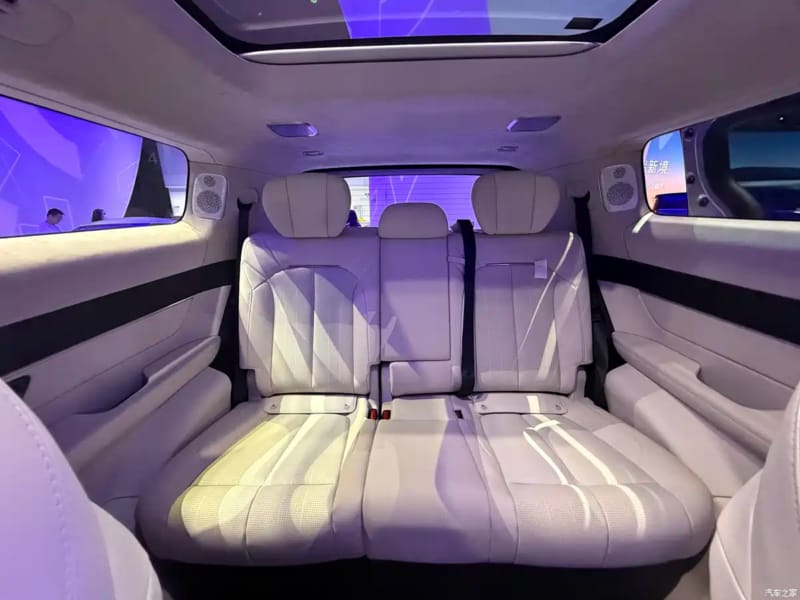 WhatsApp Image 2025-11-21 at 08.59.09 (3)