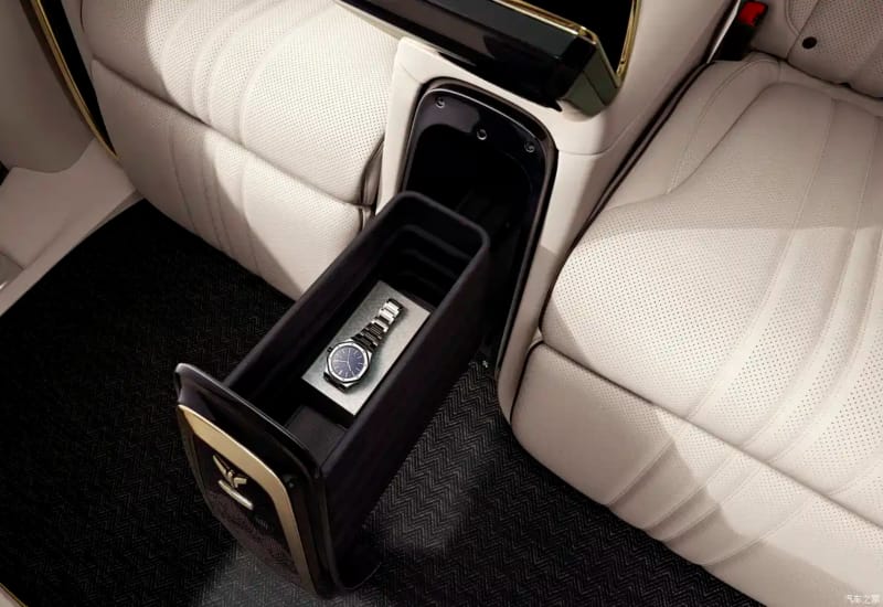 WhatsApp Image 2025-11-21 at 13.40.19