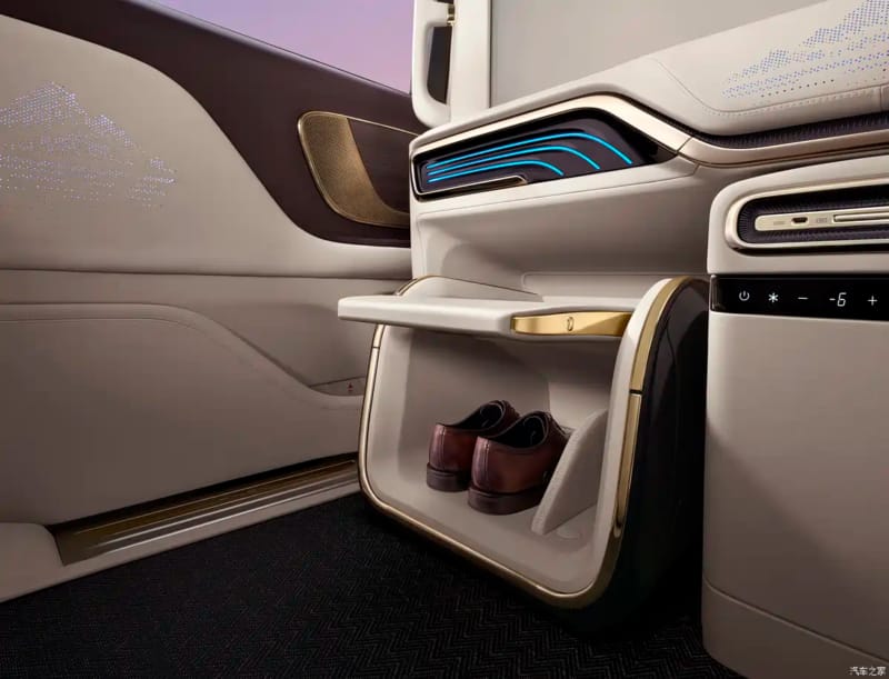 WhatsApp Image 2025-11-21 at 13.40.20 (2)