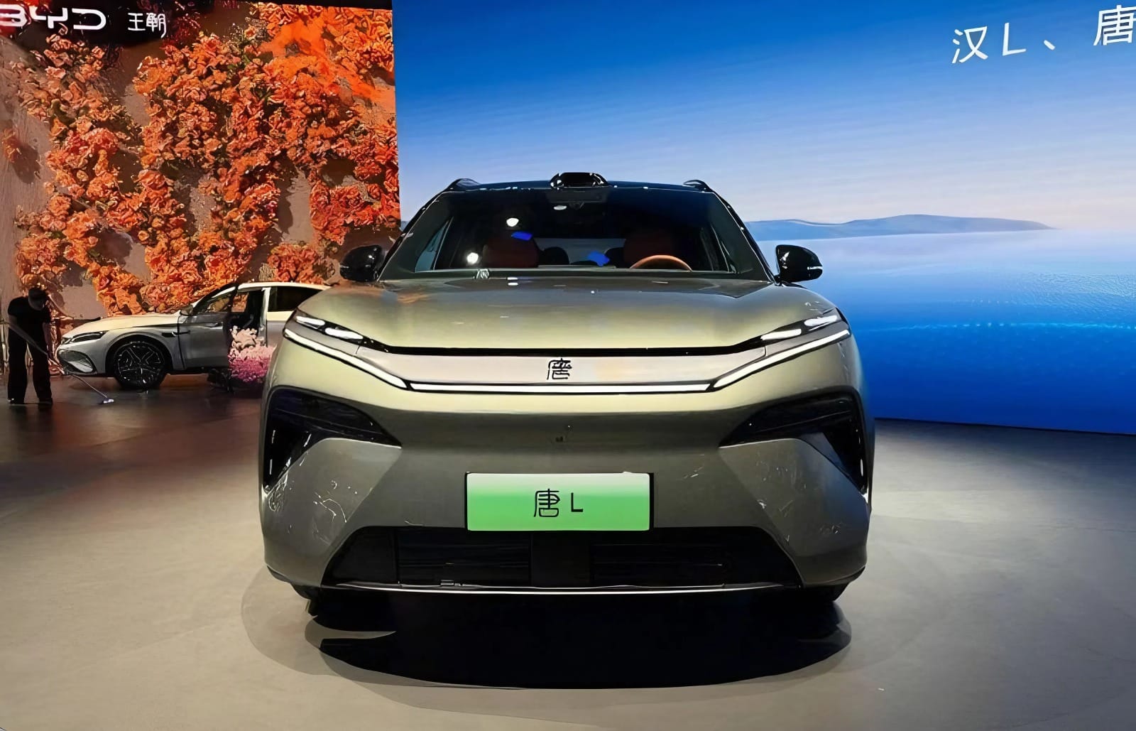 WhatsApp Image 2025-11-23 at 10.21.11