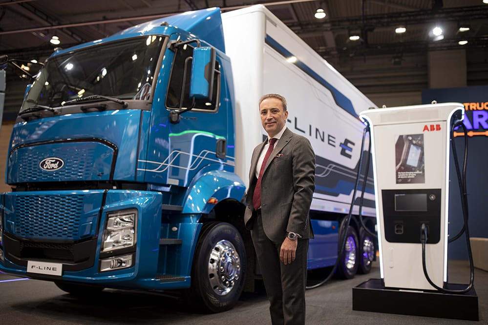 WhatsApp Image 2025-11-24 at 17.53.12