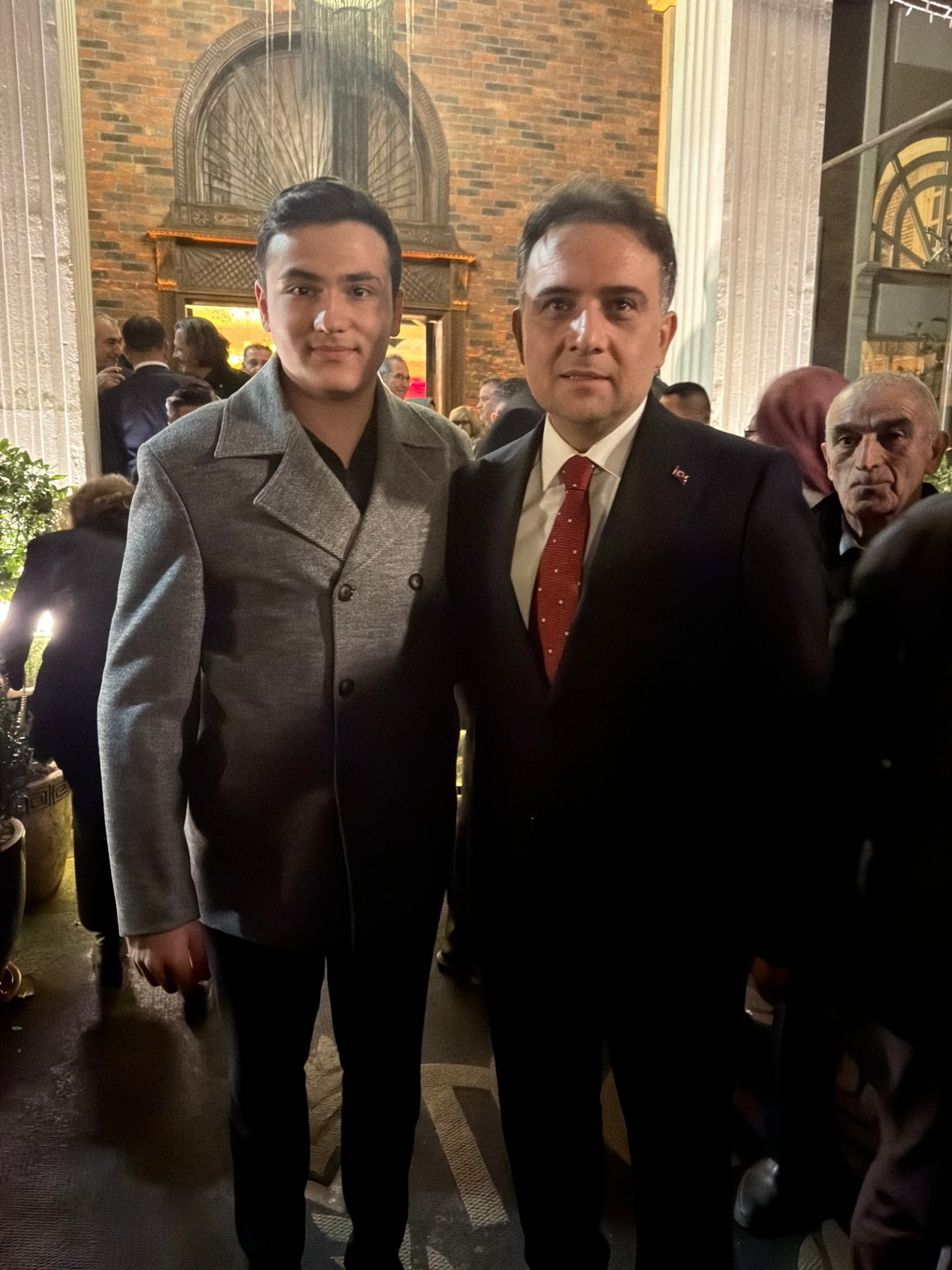 WhatsApp Image 2025-12-06 at 14.27.00