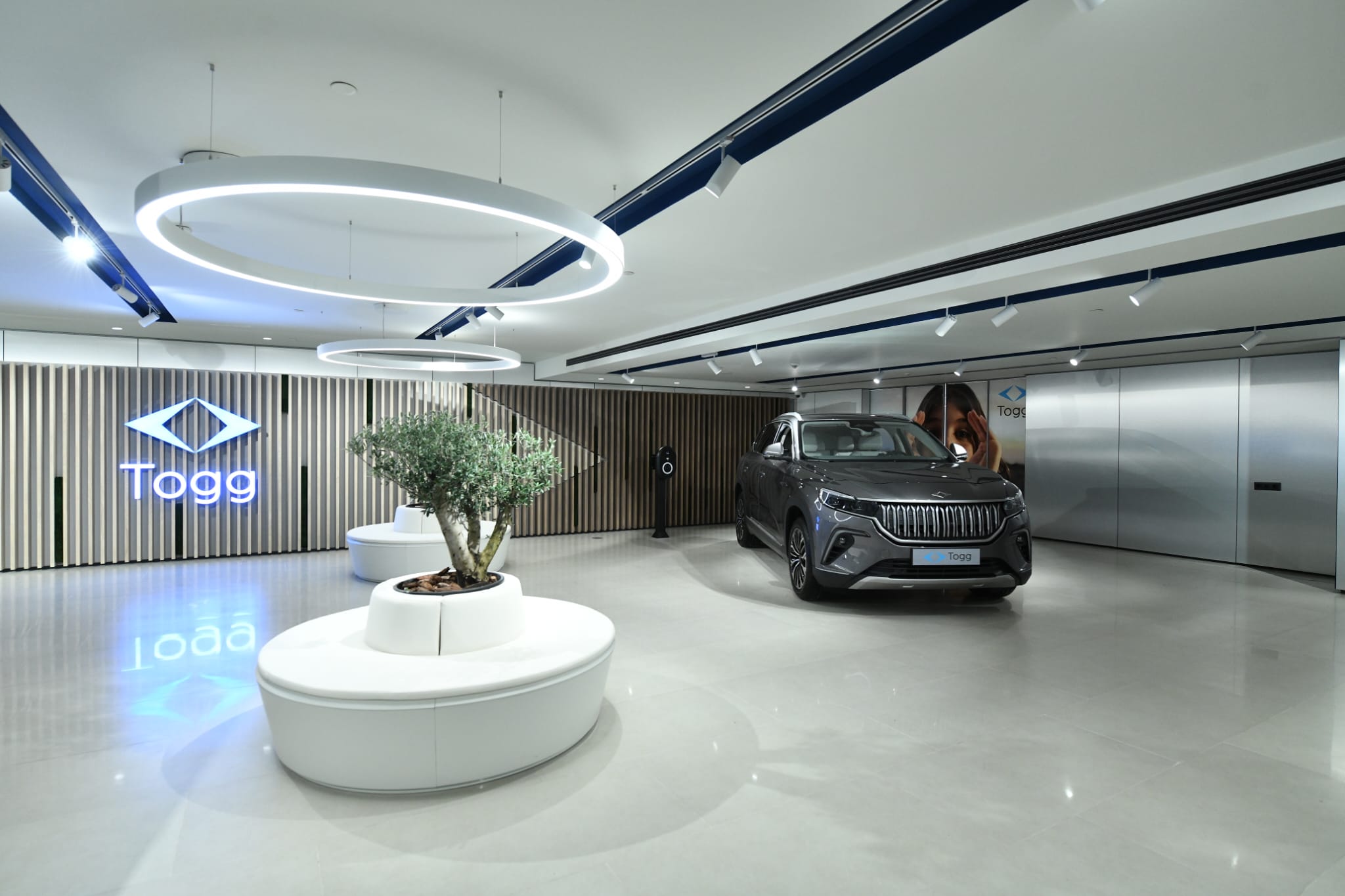 WhatsApp Image 2025-12-08 at 13.01.05 (2)