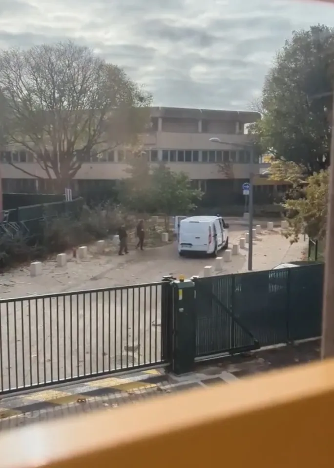 burglary-precious-metals-lab-gerland-1034973384