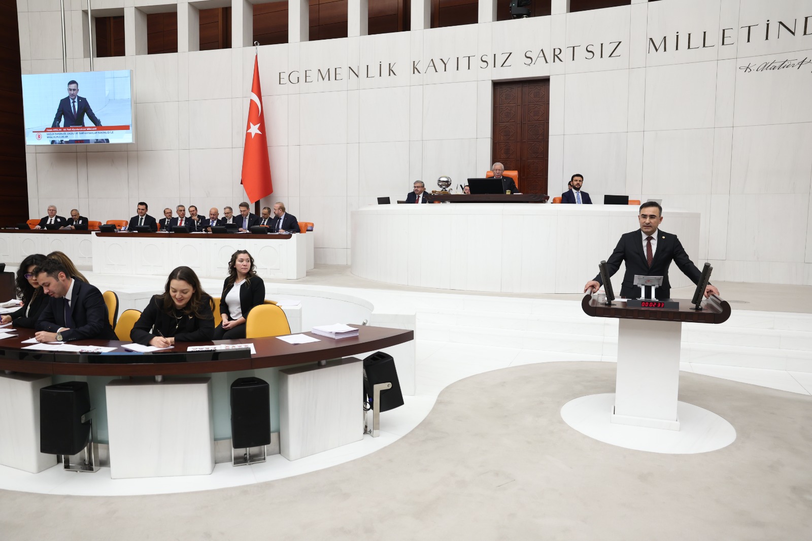 cf34bbc3-1640-4712-9133-8779db64e374