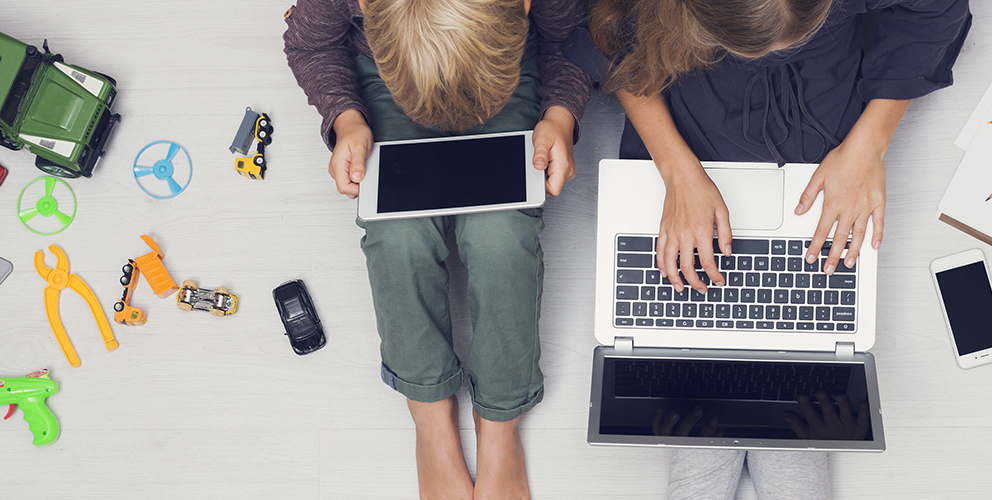 cocuklarda-medya-araclarinin-kullanimi-ve-ebeveyn-denetimi-1648540765