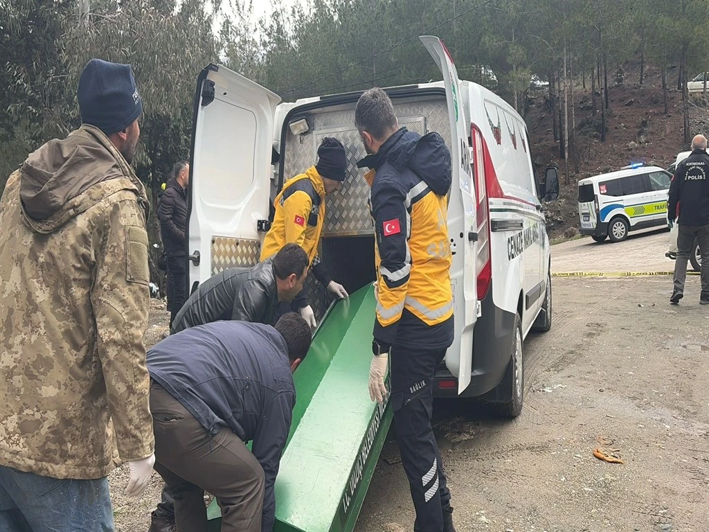 eski-esini-oldurup-intihar-etti-976402