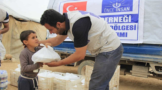 resized_dc67a-eb2d5df7untitled4