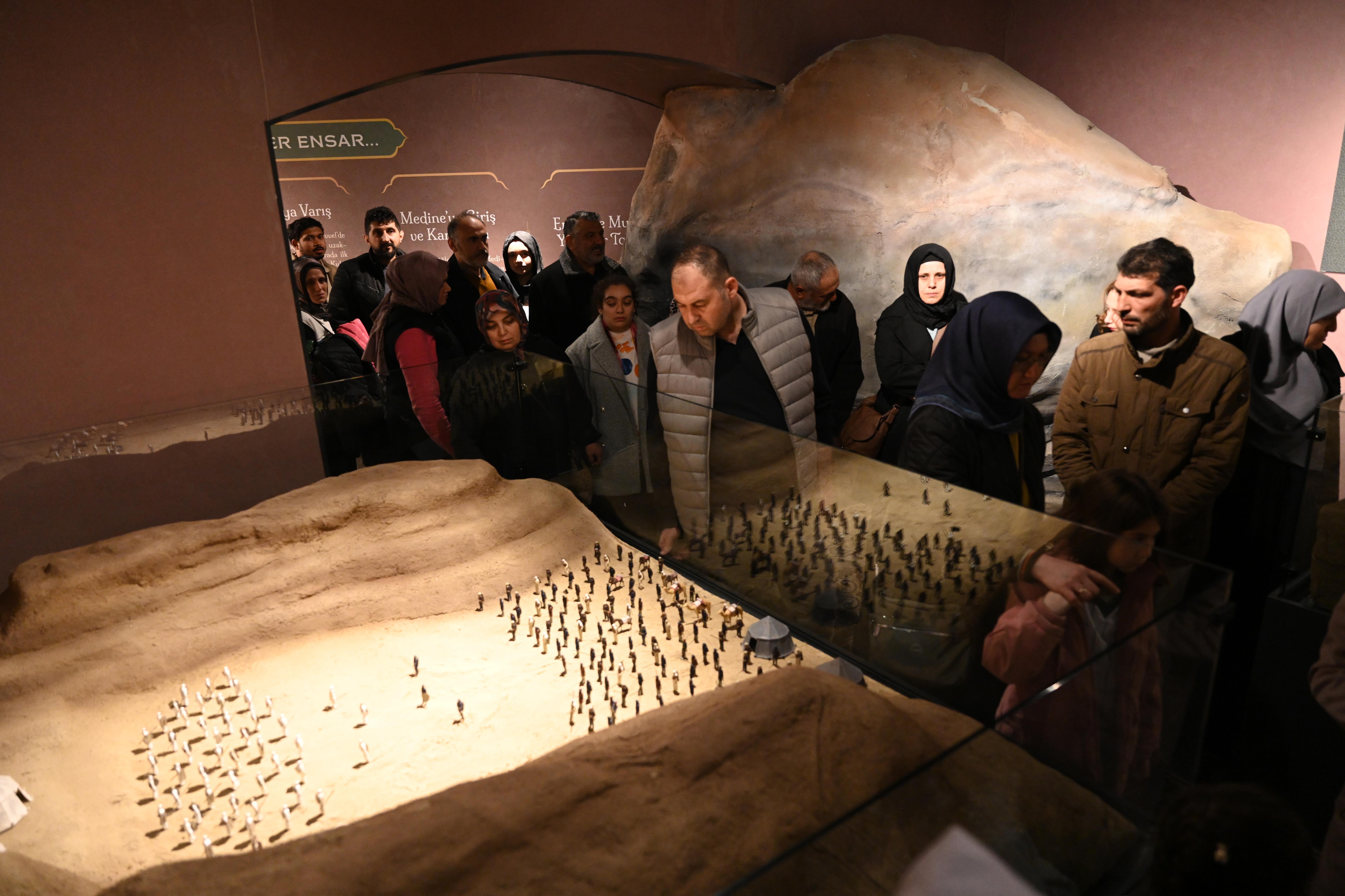 rwwE0LHHKXs1KHIu1wgUrAm8LSCM6URqyAShu0qg