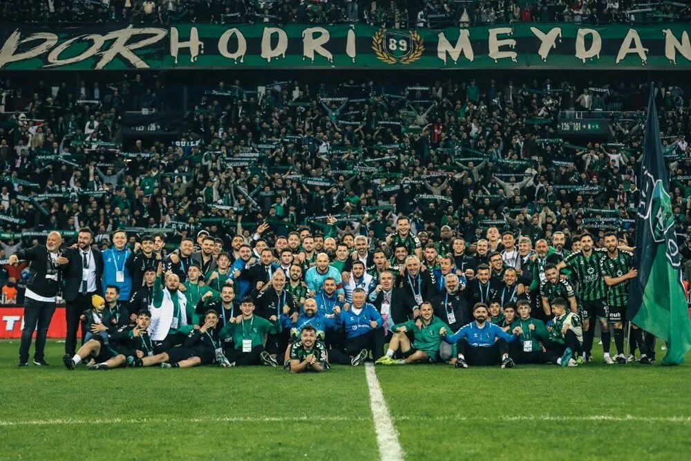 sWjigW5xvU-4rcwvv_-taw