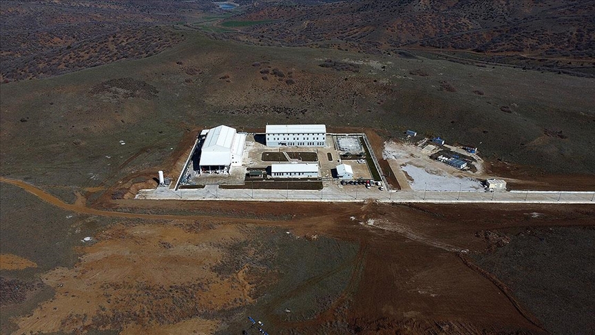 Nadir Toprak Elementleri Tartışması: Türkiye’nin Enerji ve Maden Stratejileri