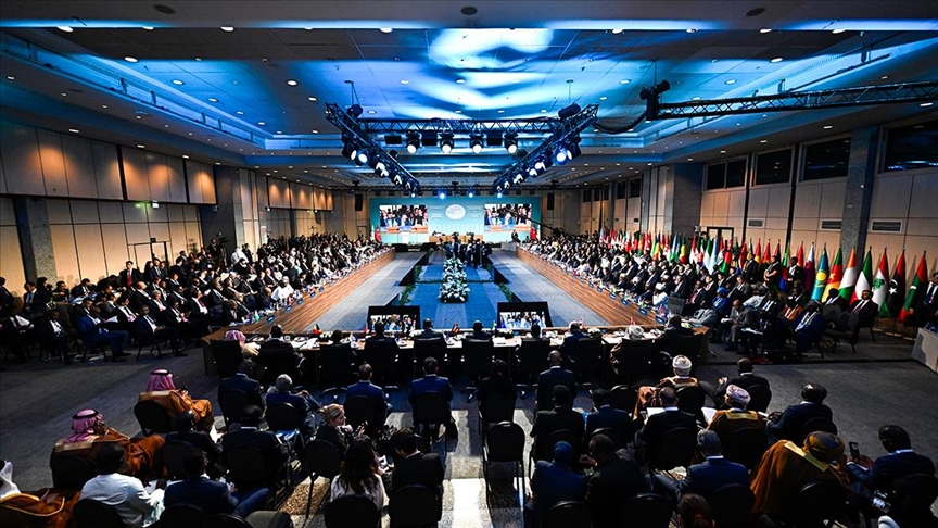 thumbs_b_c_3102c70a2976134970ef7689fd3fb87f