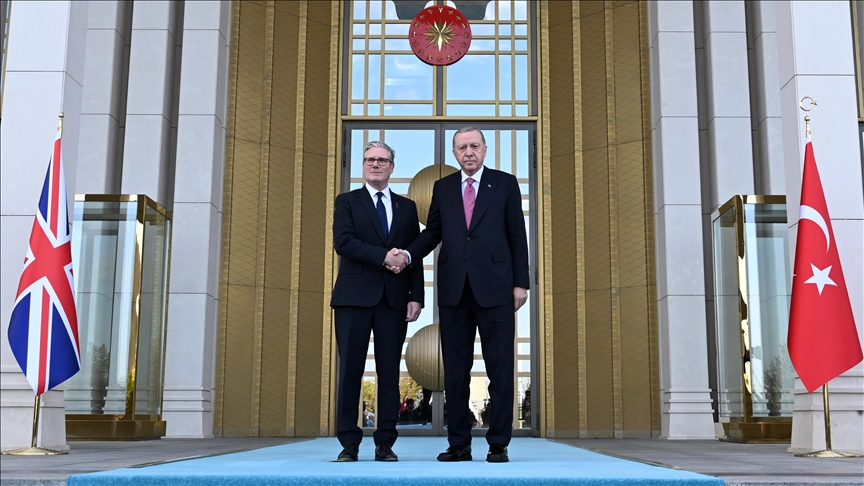 Erdoğan-Starmer Buluşması ve Ziyaret Detayları: Resmi Törenle Başlayan Görüşme